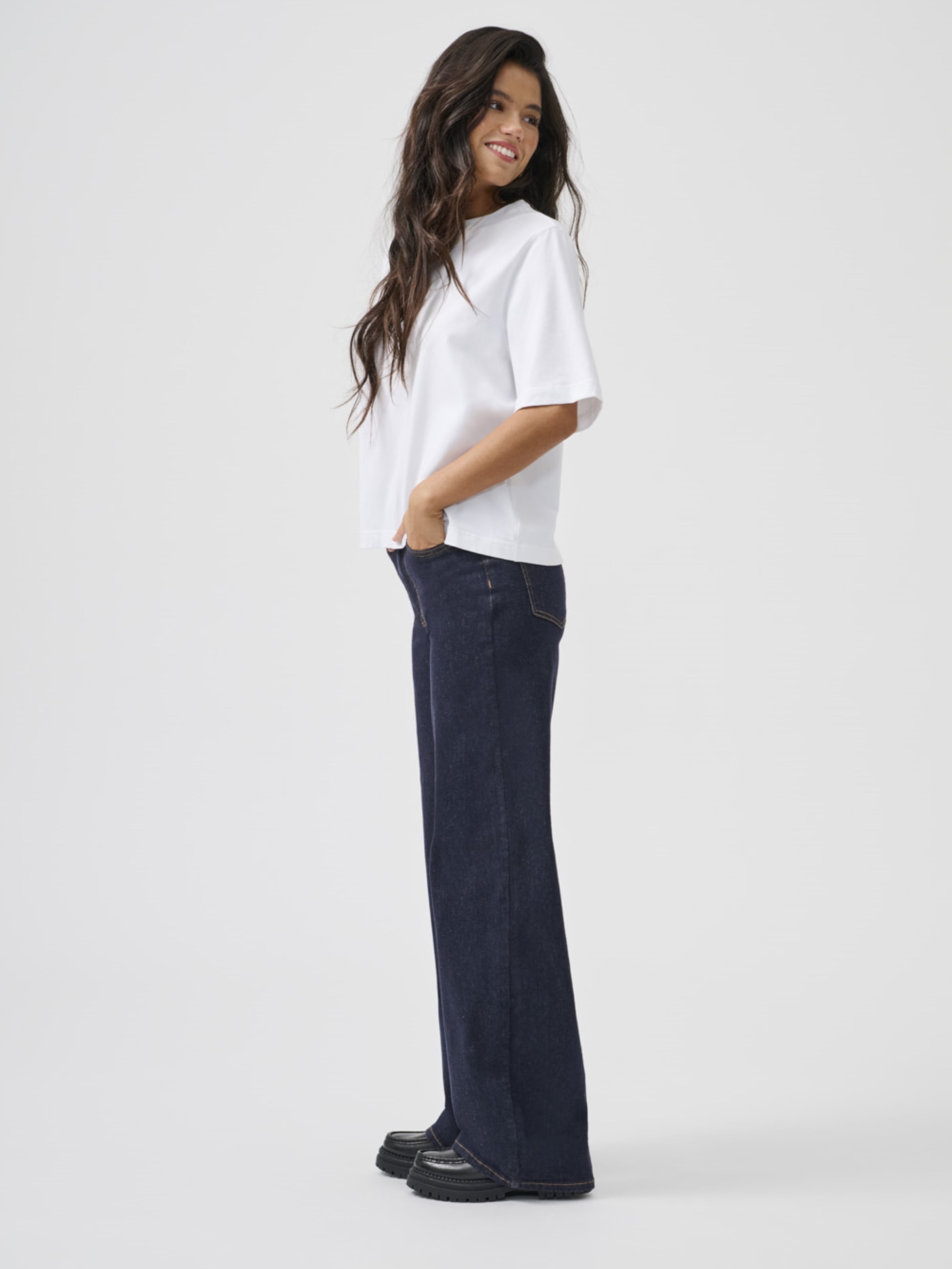 ONLY High-waist-Jeans "ONLMADISON BLUSH HW WIDE DNM REA024 NOOS" günstig online kaufen