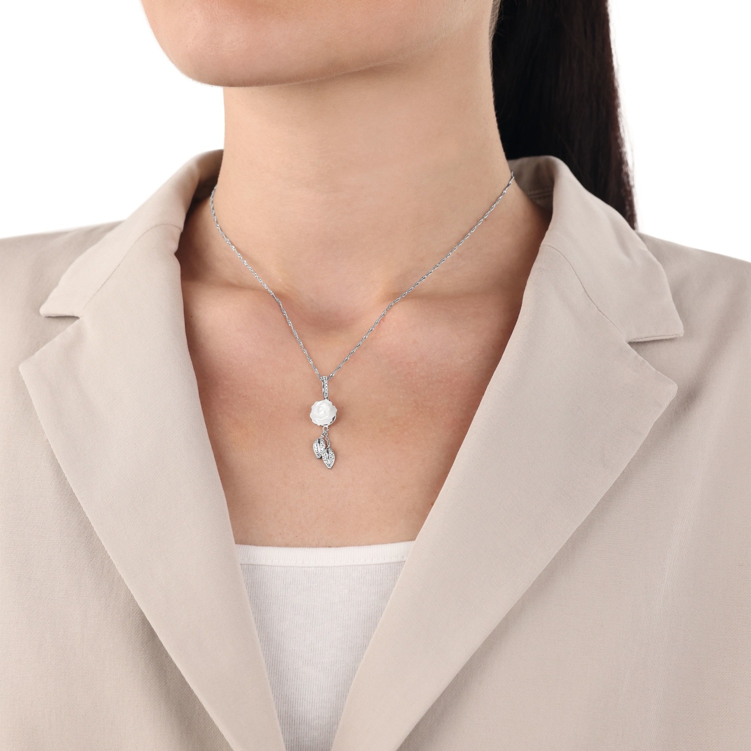 Amor Kette mit Anhänger »Rosenblüte/Blätter« mit Zirkonia (synth.) - mit Perlmutt