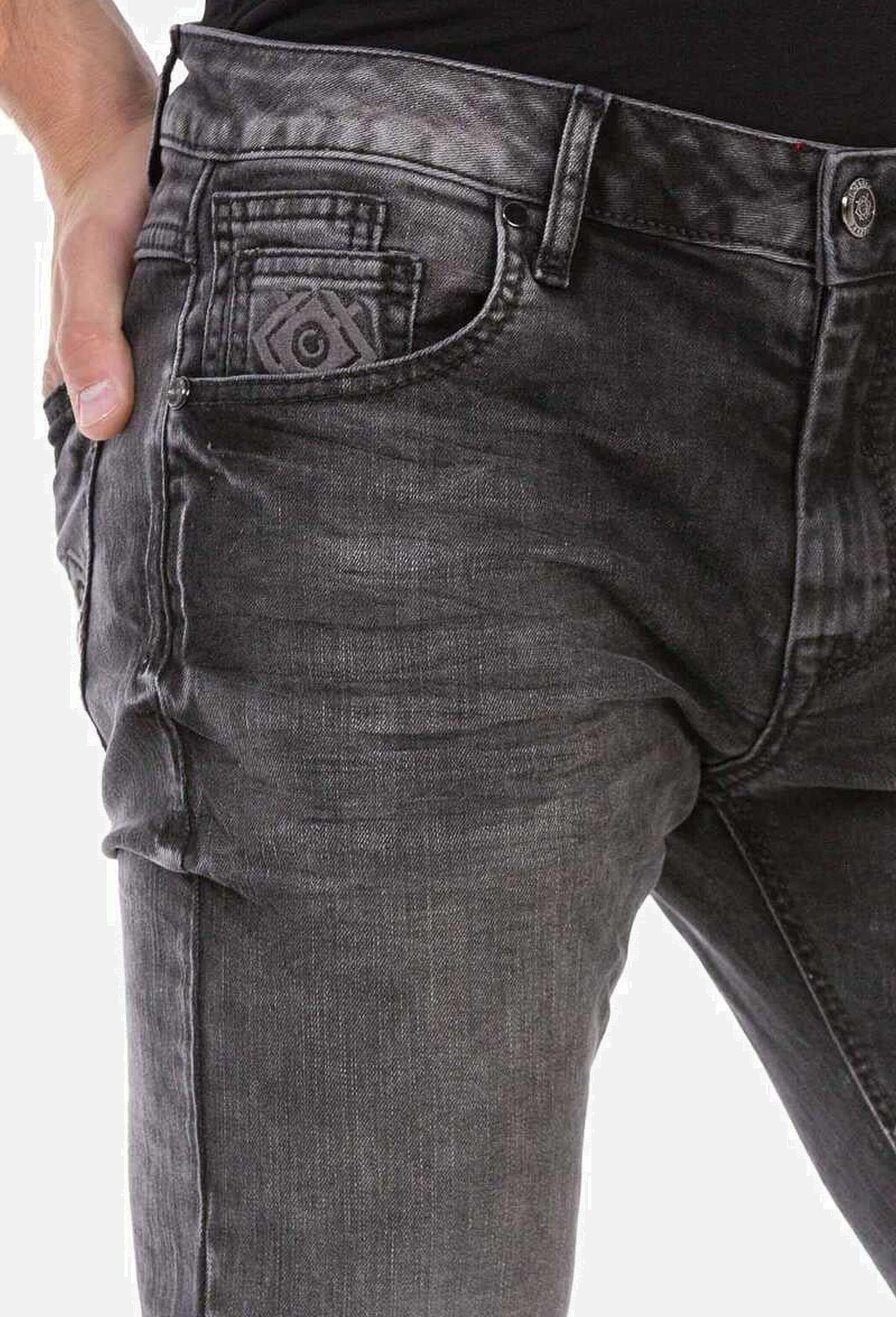 Cipo & Baxx 5-Pocket-Jeans »Cipo & Baxx Jeans« im klassischen 5-Pocket-Stil, CD712