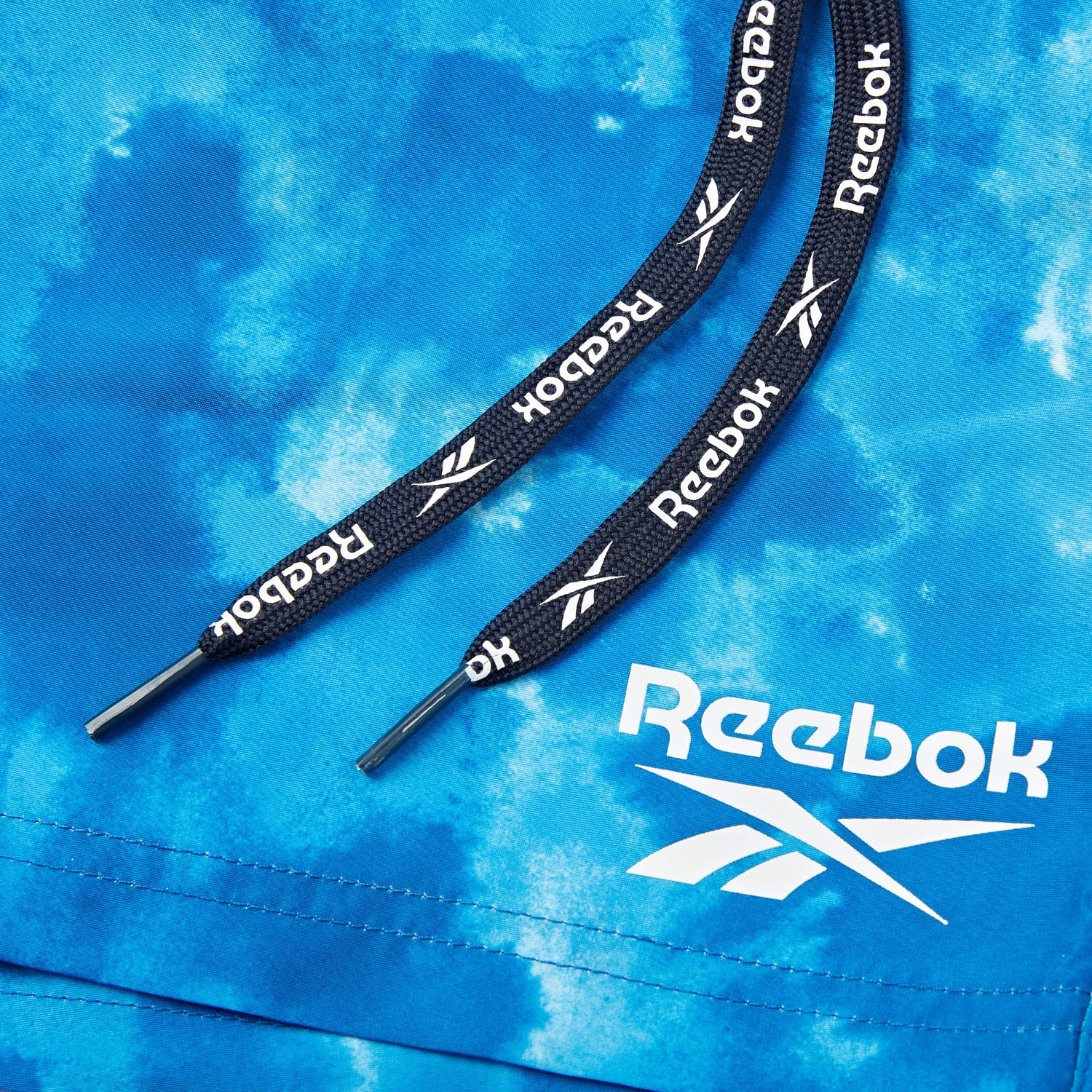 Reebok Badeshorts »Milan«, (1 St.), mit Kordeln