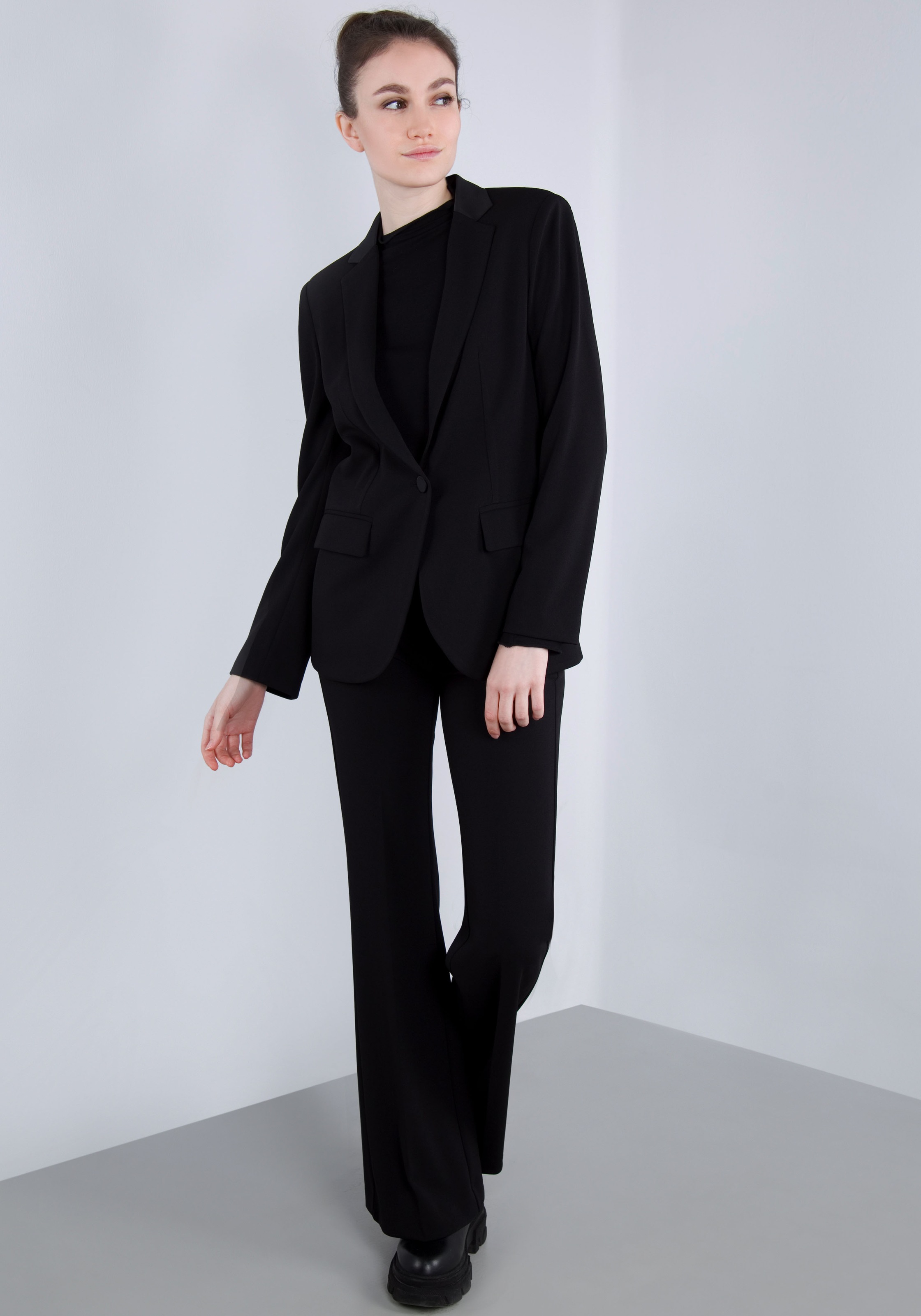 IMPERIAL Longblazer, mit Satindetails und Stretch