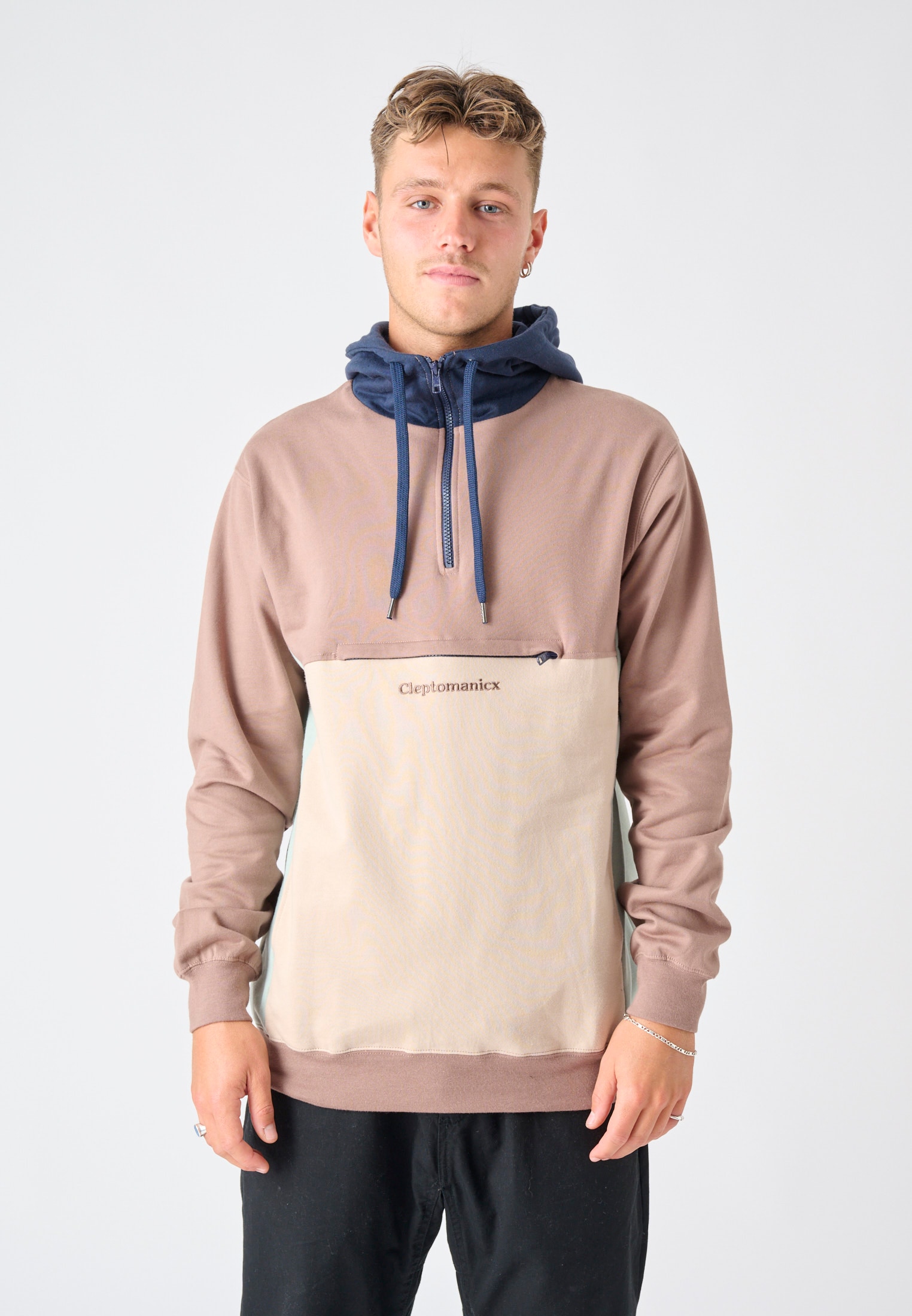 Cleptomanicx Kapuzensweatshirt "Hooded Block", im lässigen Color-Blocking-Stil