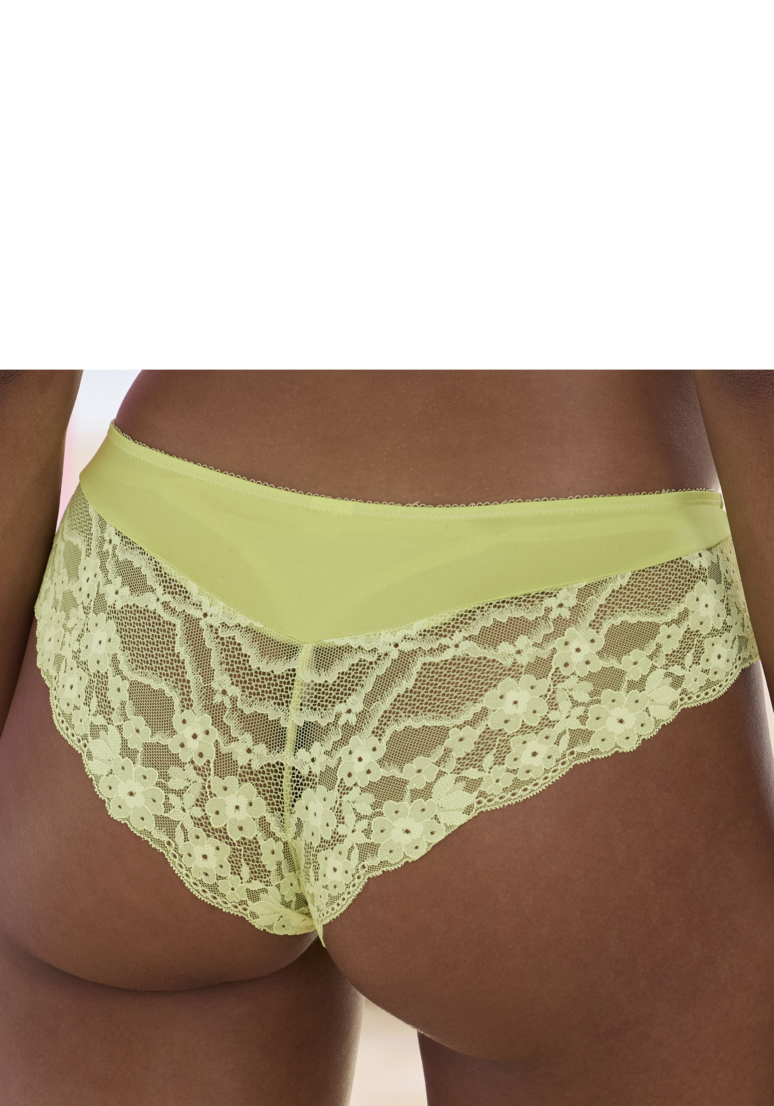 Vivance Panty "Anisa" mit blumiger Spitze und feiner Zierschleife