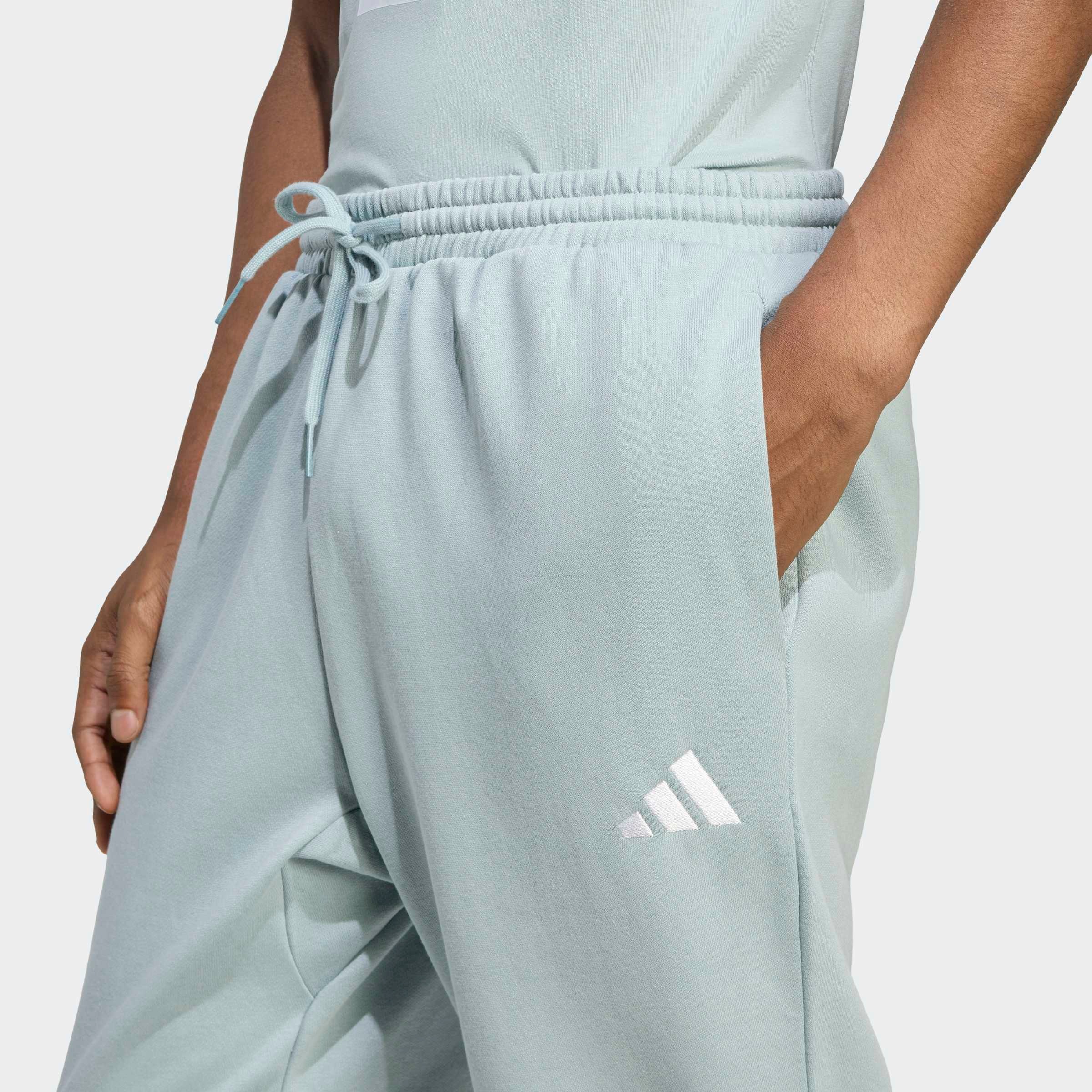 Sporthose ADIDAS SPORTSWEAR "M FEELCOZY PANT", Herren, Gr. XXL, N-Gr, wonder sage, weiß, normal, gr., Obermaterial: 70% Baumwolle, 30% Polyester, Hosen Sporthose 2