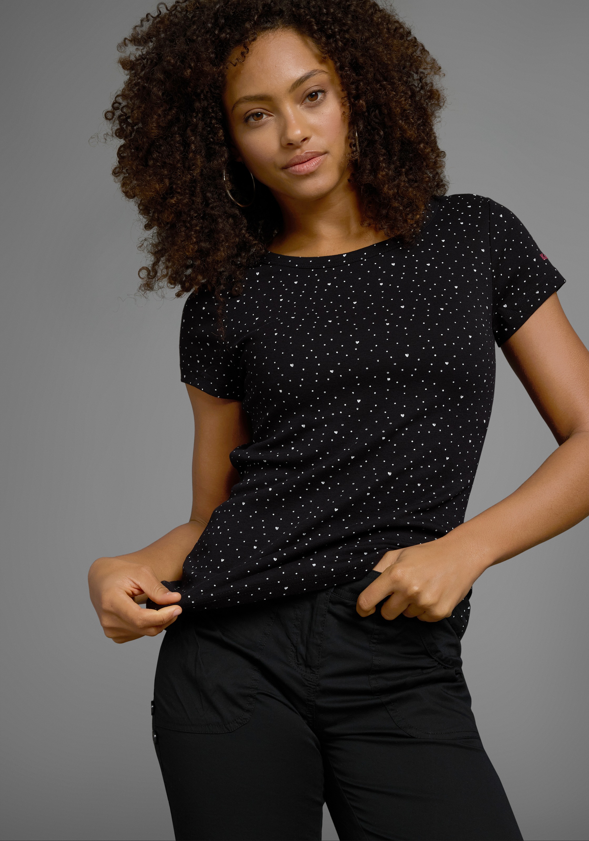 Thumbnail - KangaROOS T-Shirt Kurzarm, elastische Rippware, mit Herz-Muster, Rundhalsausschnitt