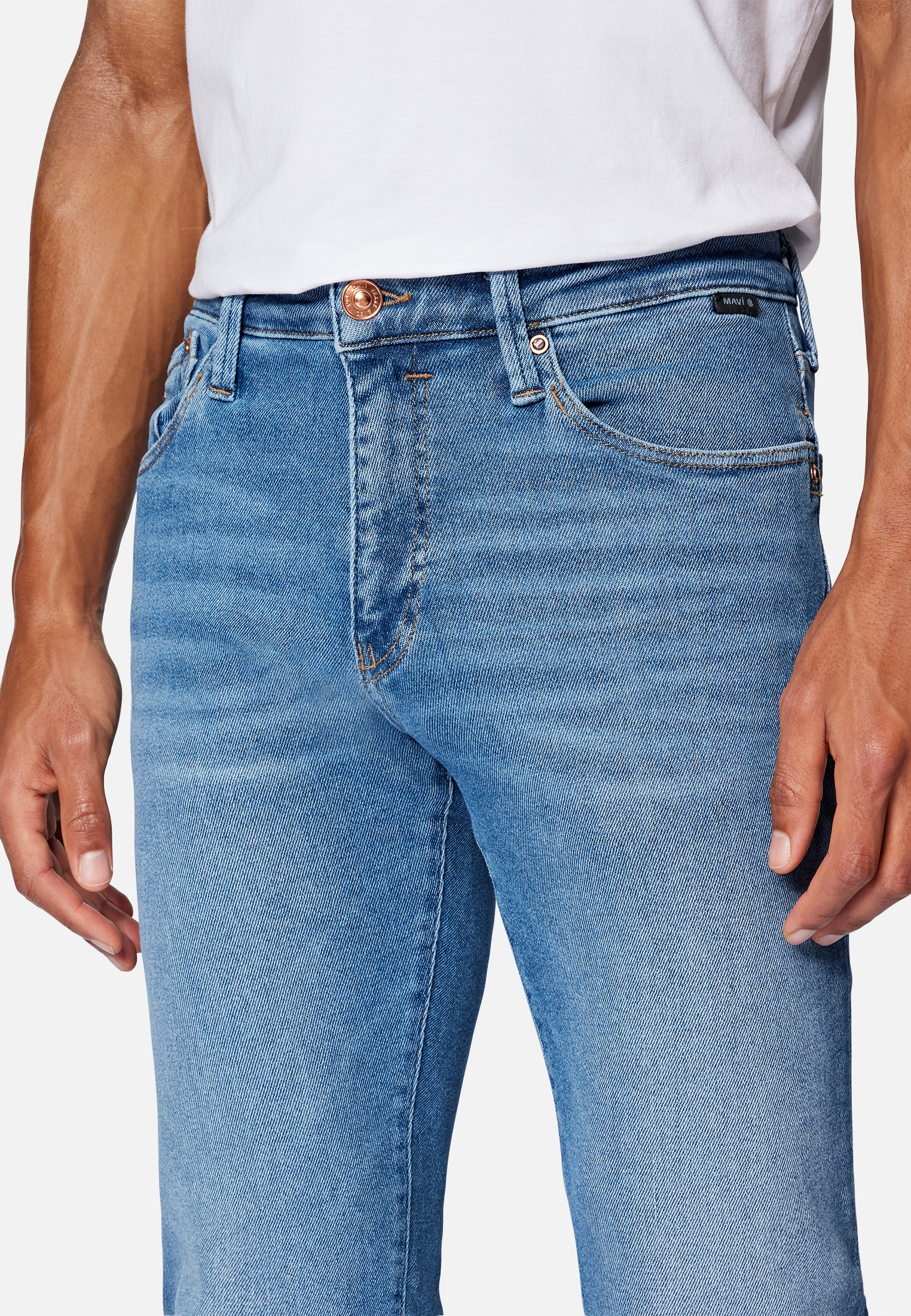 Mavi Tapered-fit-Jeans »CHRIS«, Eng zulaufende Jeans