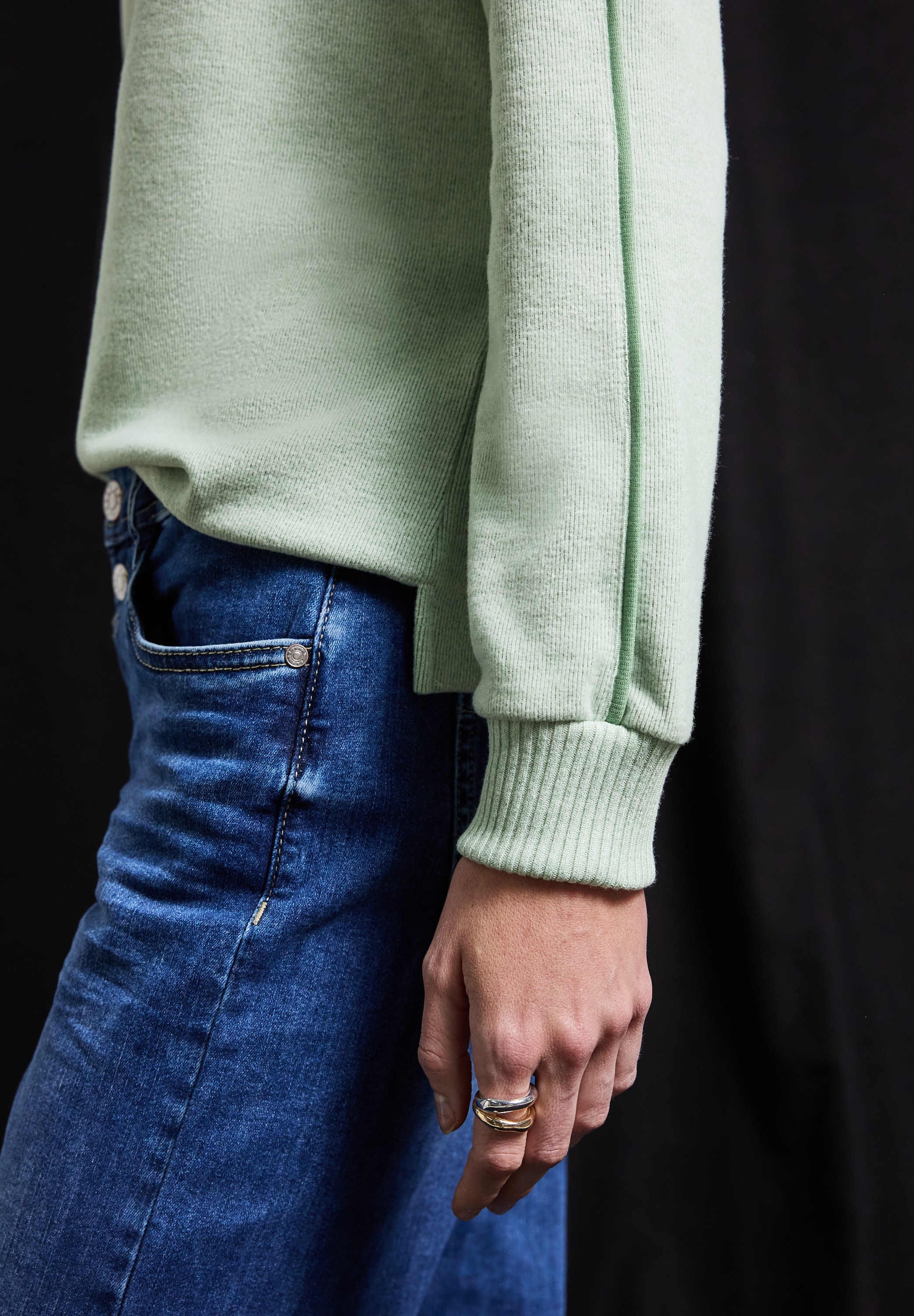 STREET ONE Strickpullover »LTD QR cosy Shirt«, Langarmshirt mit Tape Details