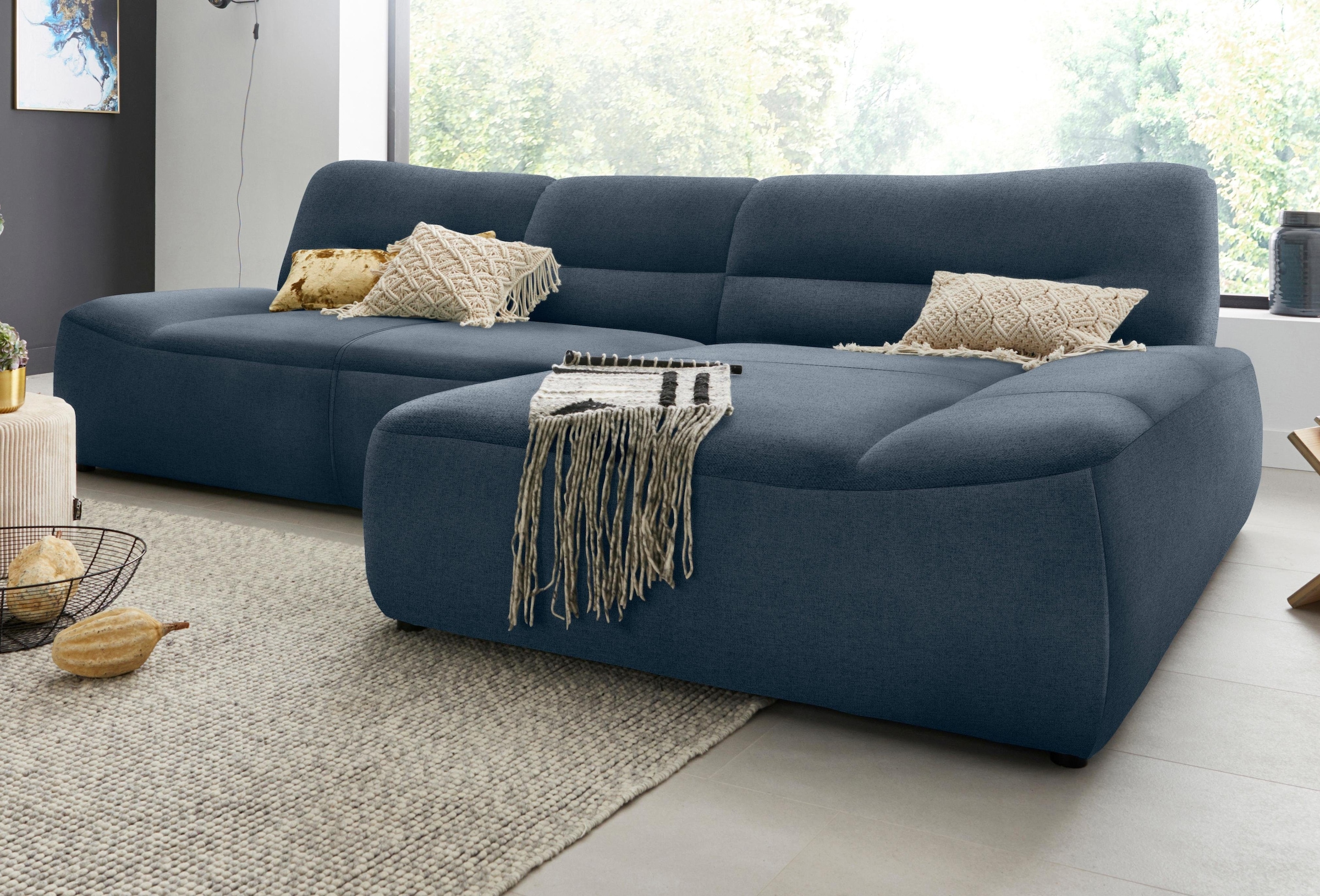 DOMO collection Ecksofa "Cesena moderne Polsterecke mit flachen Armlehnen, L-Form" fester Sitzkomfort, frei im Raum stellbar