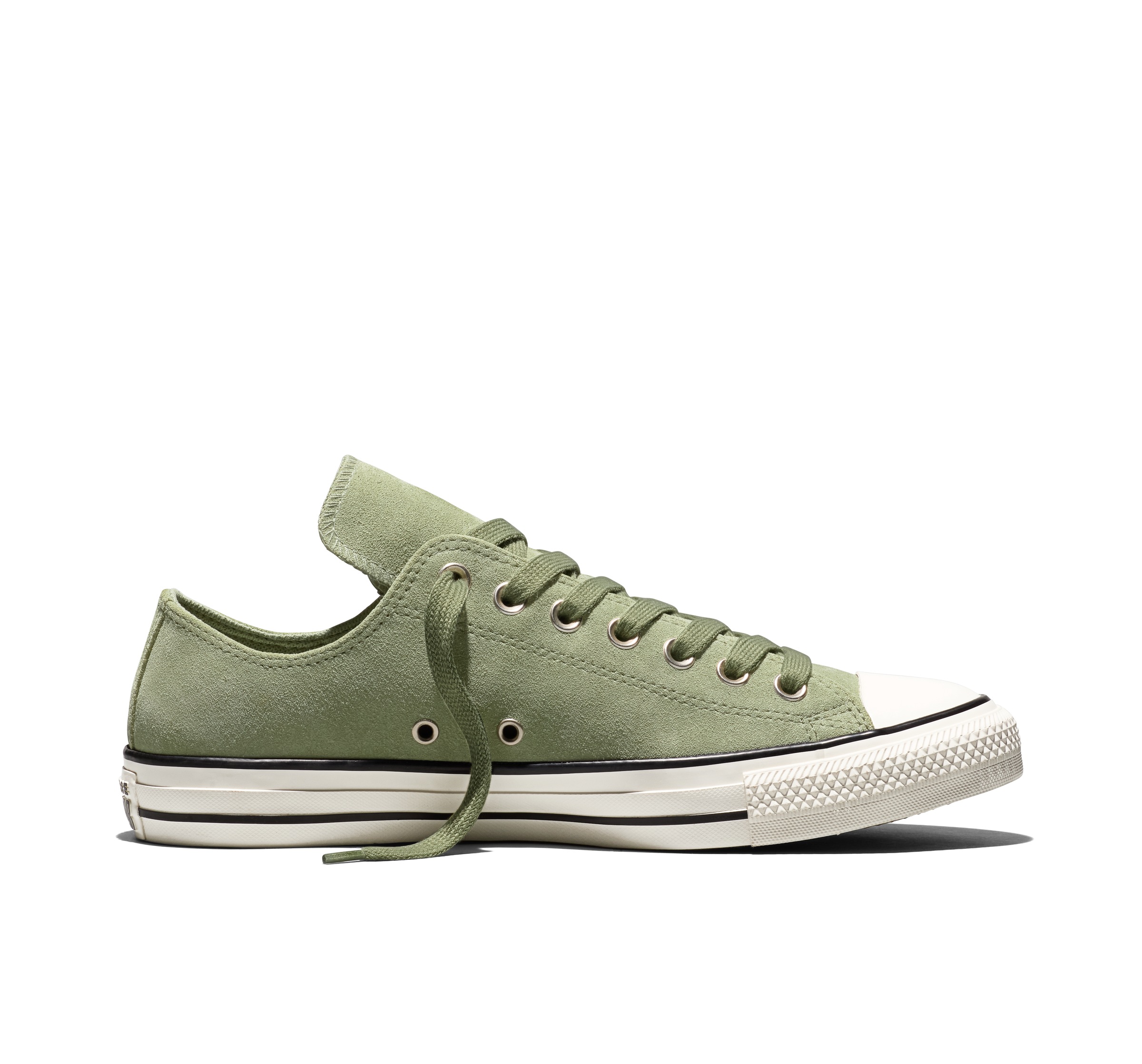 Converse Sneaker »CHUCK TAYLOR ALL STAR SUEDE«  aus Wildleder, zweifarbige Laces