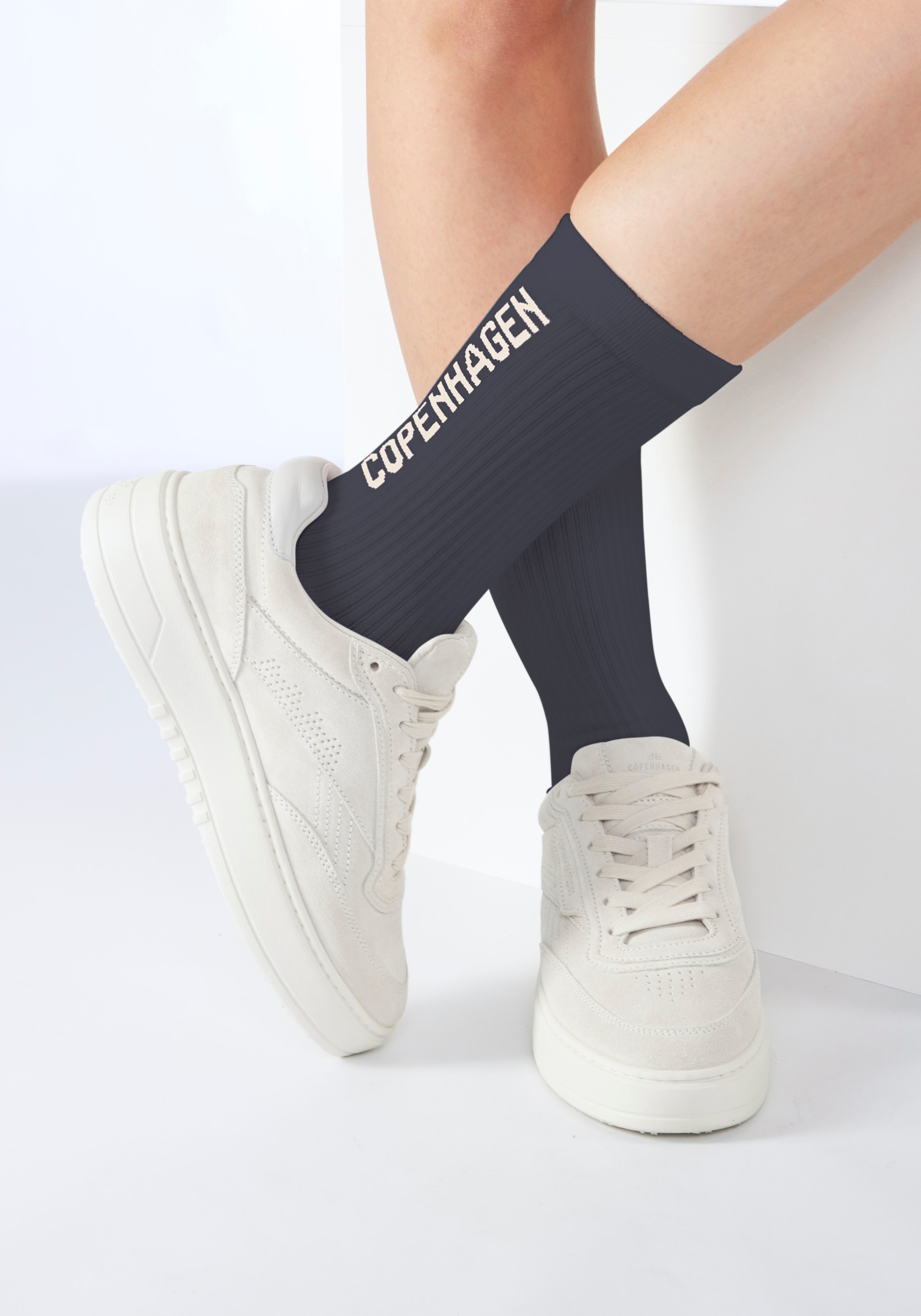 Copenhagen Studios Tennissocken, (Packung, 3 Paar), mit großem Schriftzug