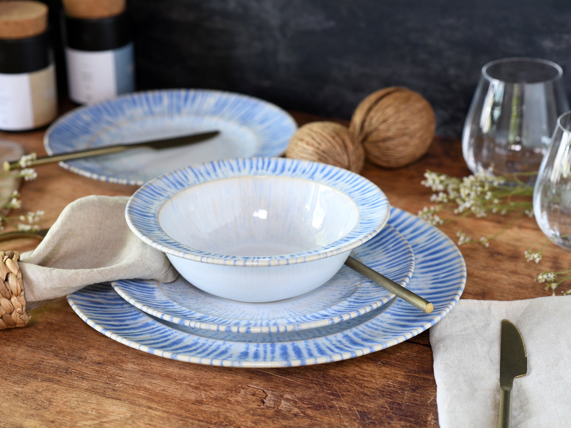 CreaTable Teller-Set »Rondo Summertime Blau, Tellerset 12-tlg«, (Set, 12 tlg.), Maritim, Reaktivglasur