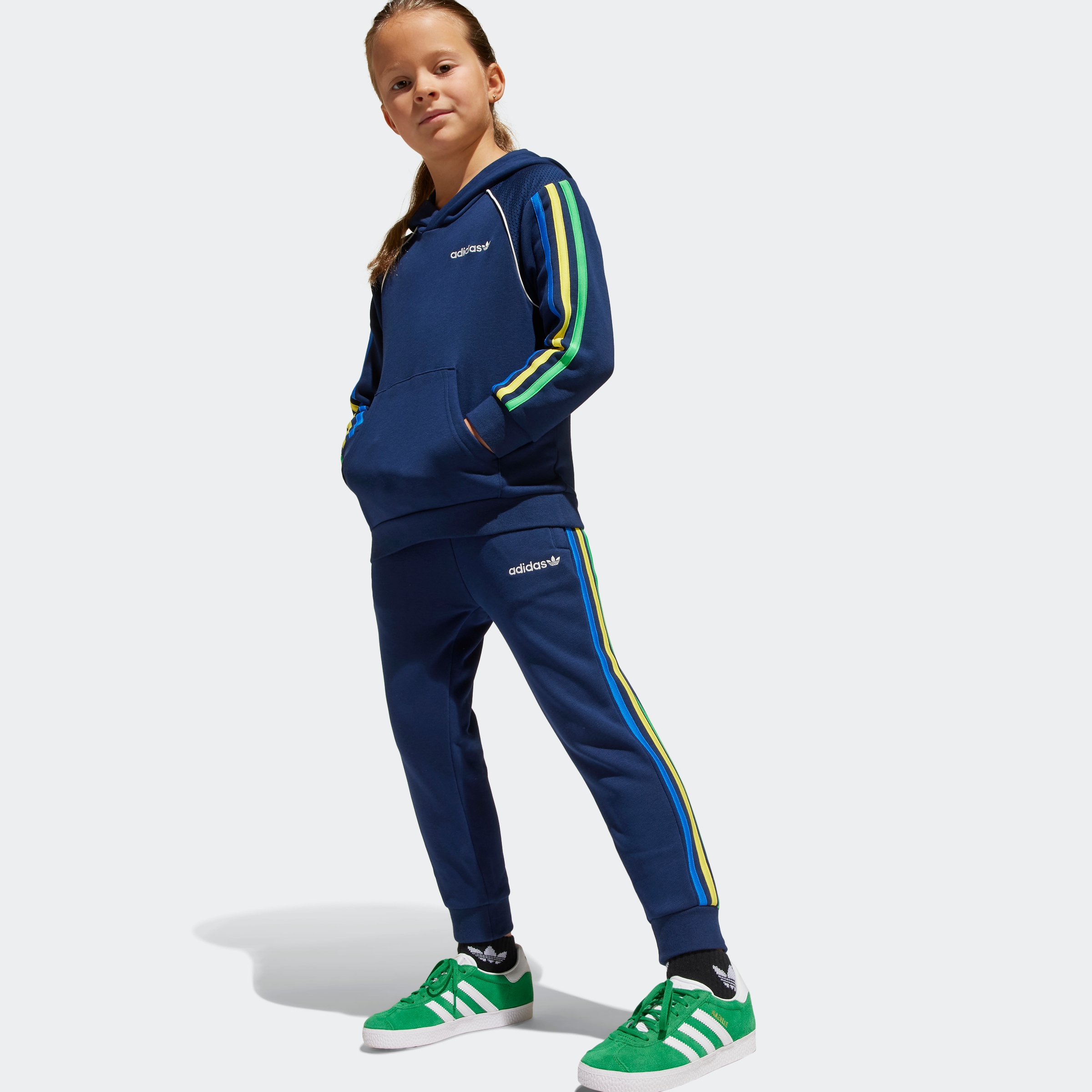 adidas Originals Trainingsanzug »HOODIE SET«, (2 tlg.)