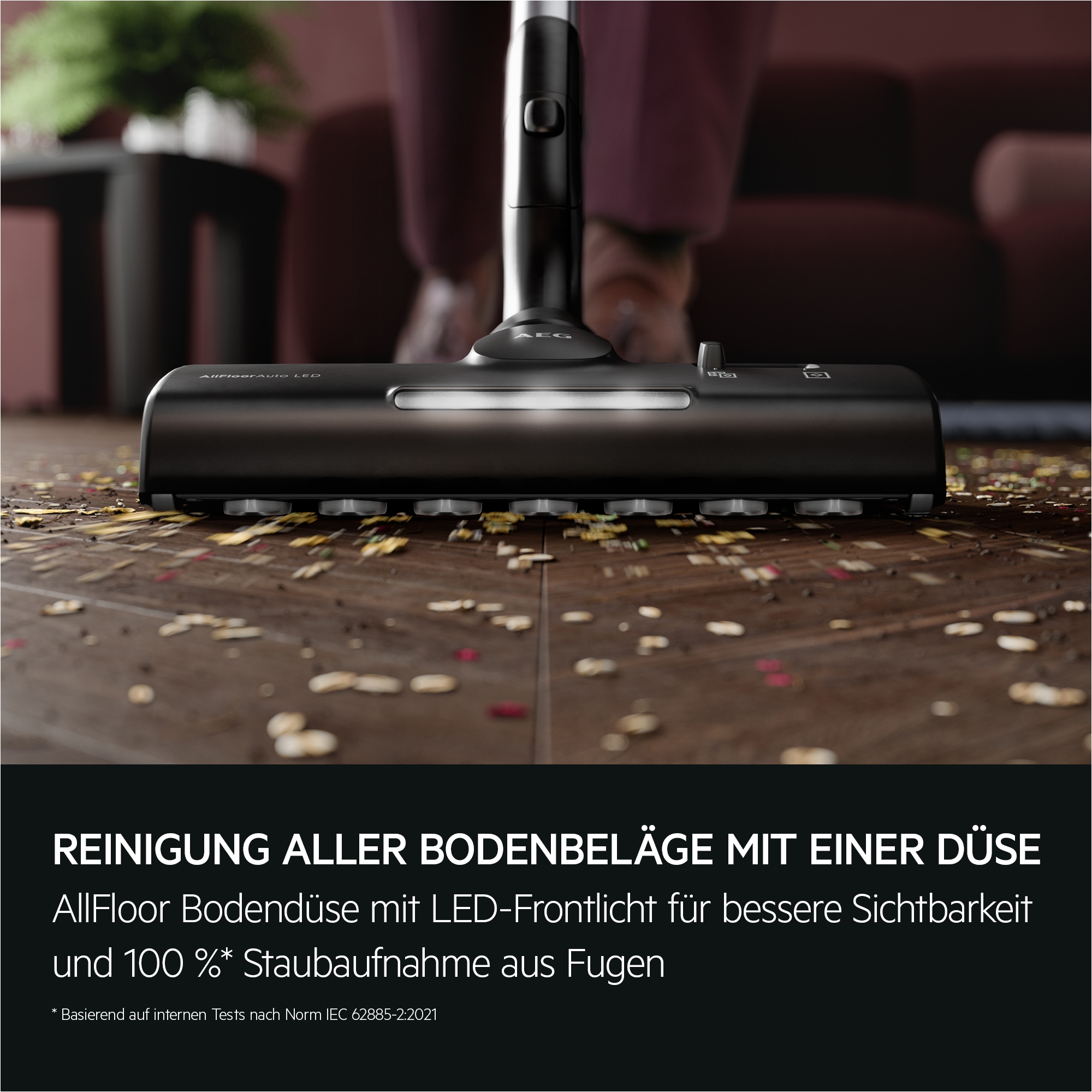 AEG Bodenstaubsauger »ULTIMATE 8000 STAUBSAUGER (AB81U1SW)«, 650 W, mit Beutel, Starke Saugkraft, Automodus, inkl. Zusatzdüsen, 48 % Recyclingmaterial