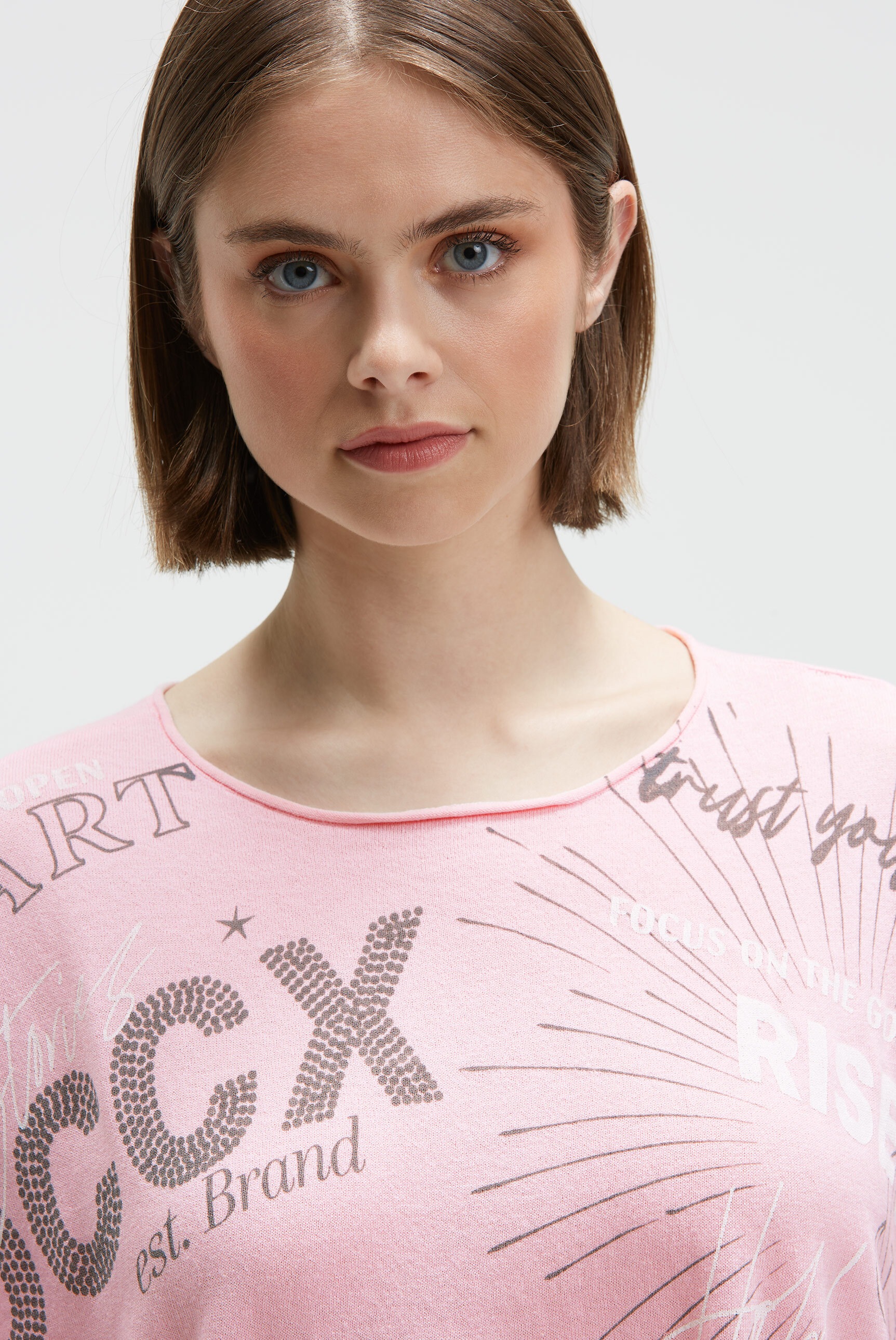 SOCCX Rundhalspullover mit Rollsäumen