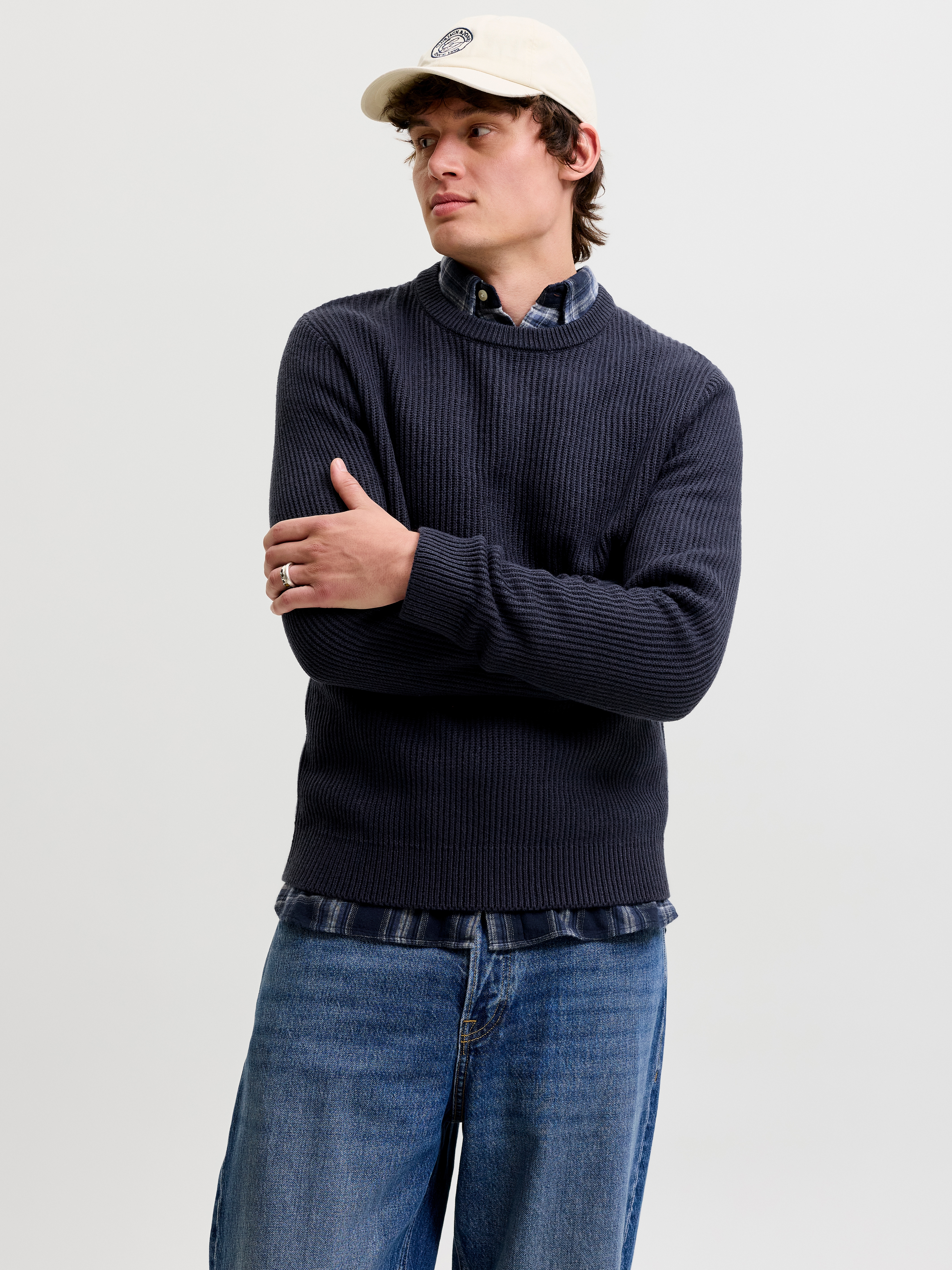 Jack & Jones Rundhalspullover "JJPANNEL KNIT CREW NECK AW26" Materialmix, regular fit