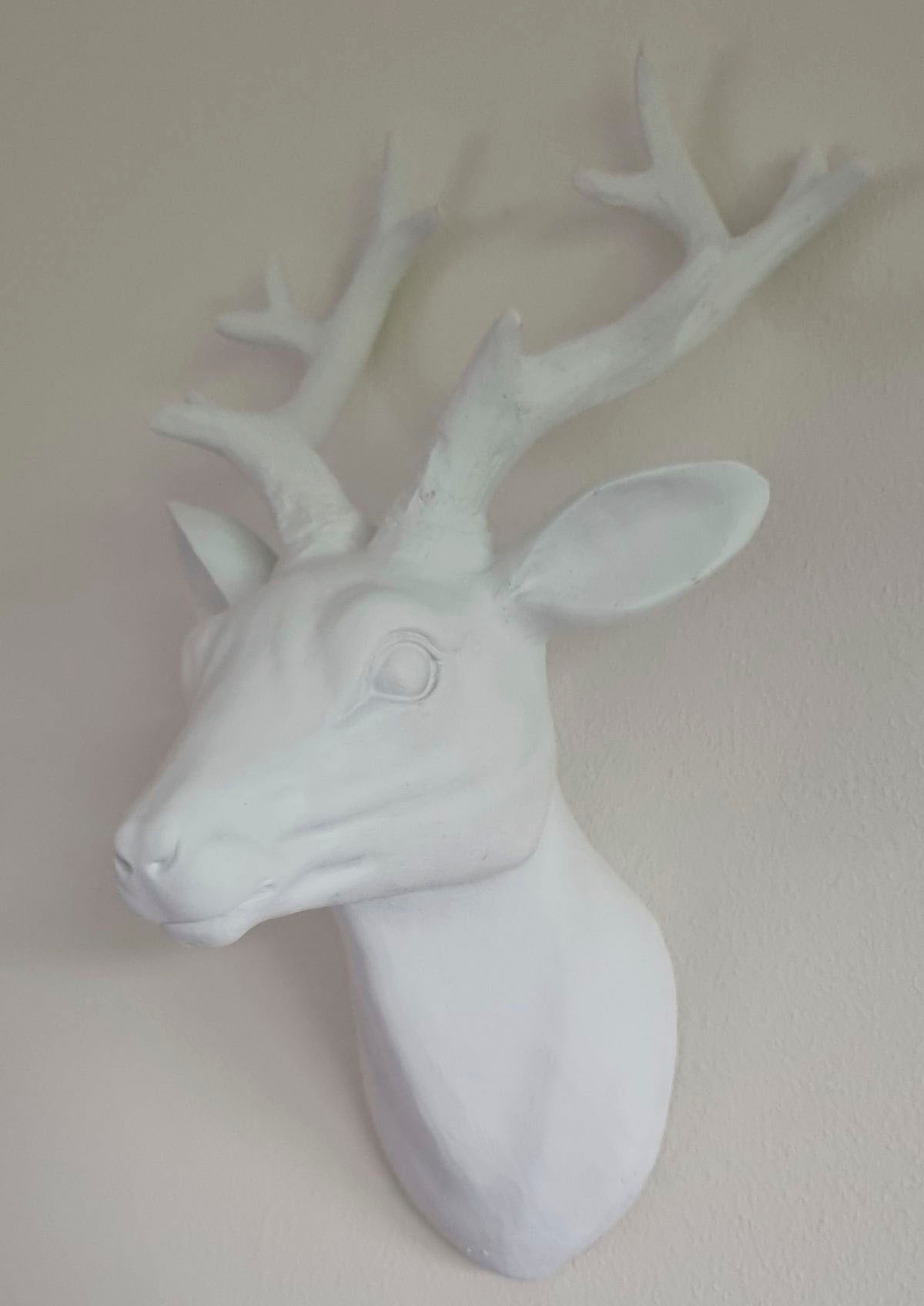 Ambiente Haus Tierfigur »Hirsch Wanddeko - weiss (H) 29cm«