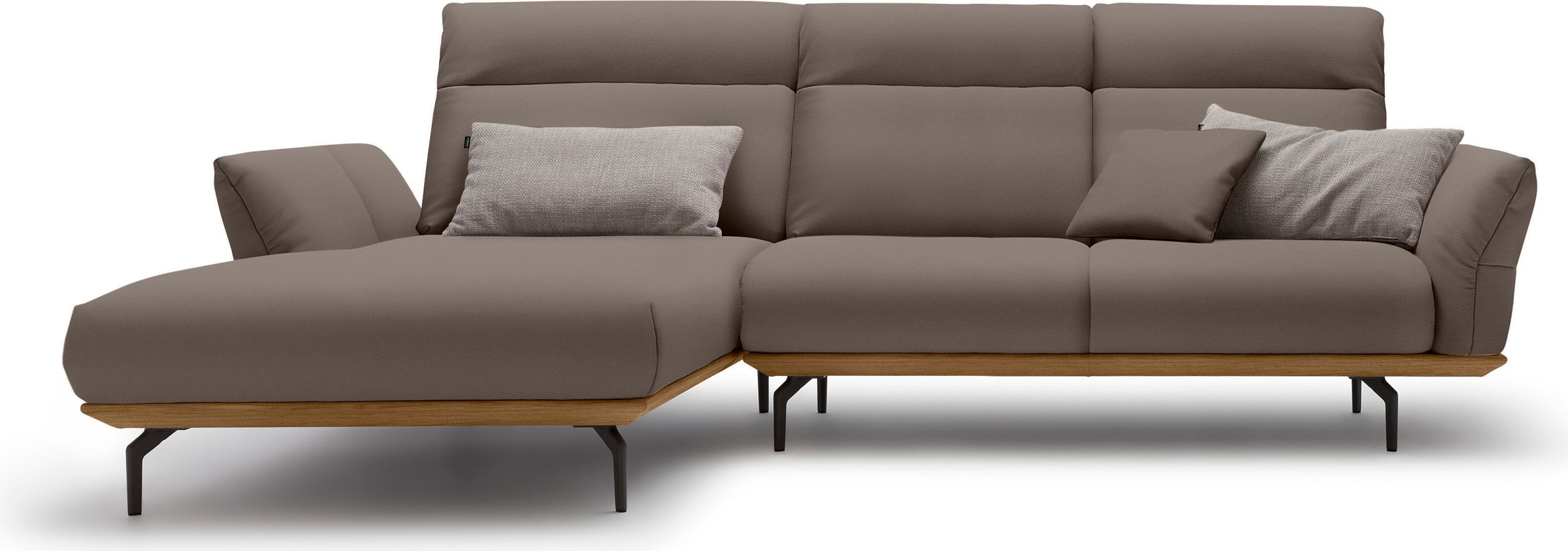 Creation BY ROLF BENZ Ecksofa "CR.460 Designsofa, verstellbare Rückenlehne, hochwertig & bequem" Sockel in Nussbaum, Winkelfüße in Umbragrau, Breite 298 cm