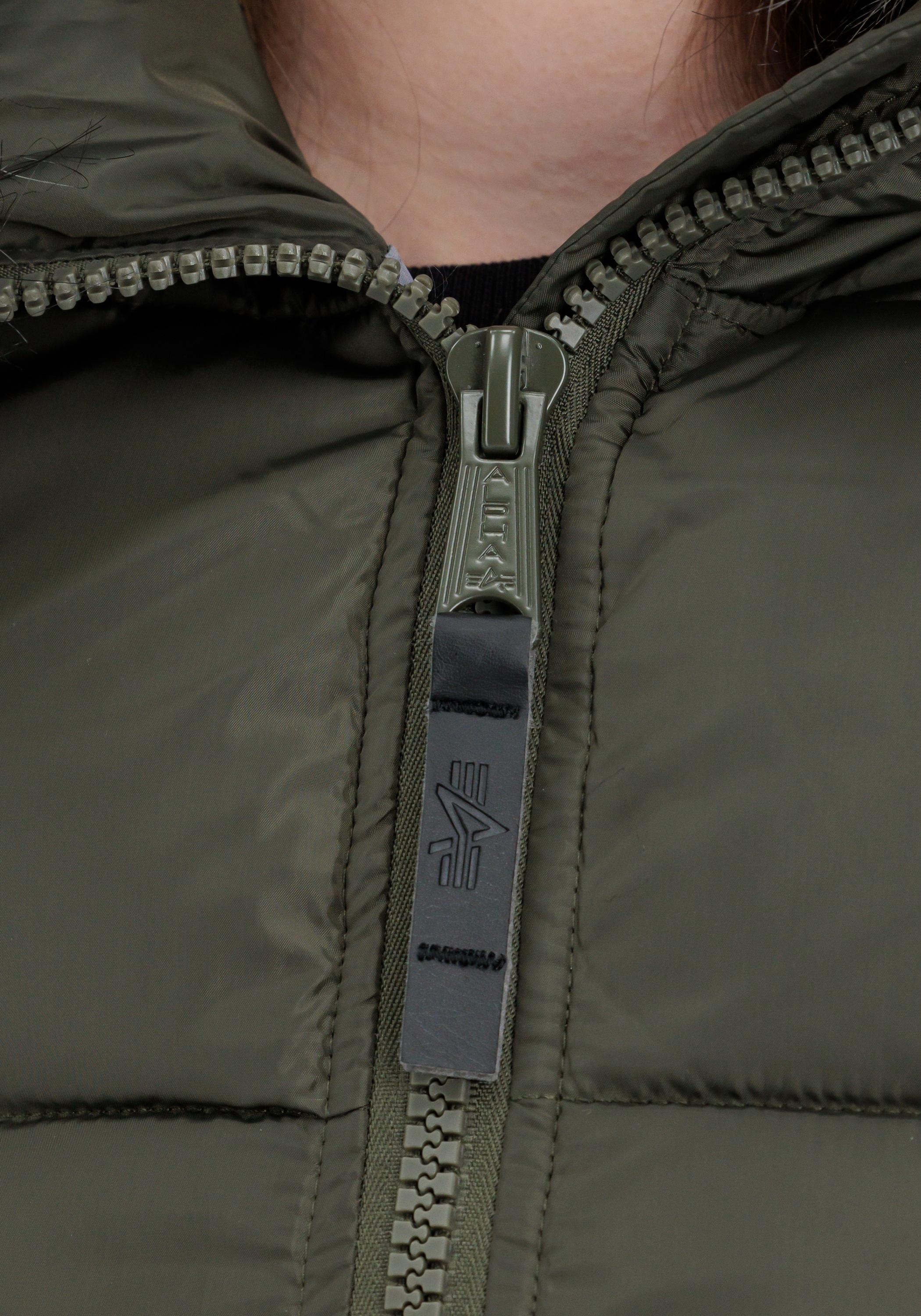 Alpha Industries Winterjacke »Hooded Puffer Alpha Women«