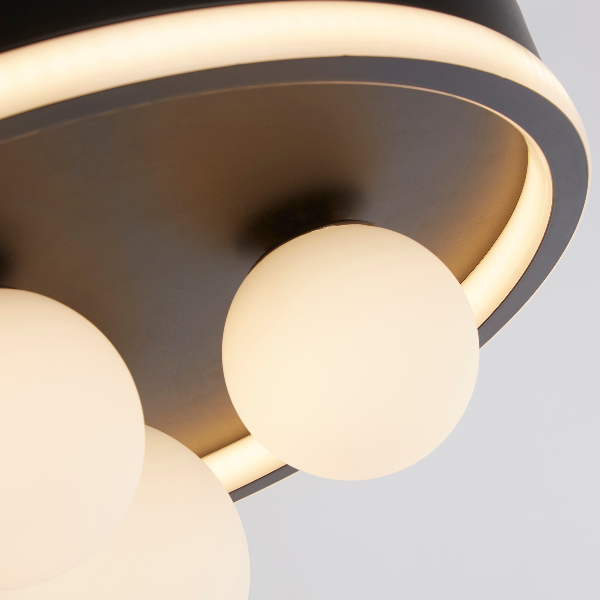 Searchlight Deckenleuchte »Trident 3Lt LED Flush, Black Metal and Opal Glass Balls« LED-Modul 1 Stk. Warmweiß