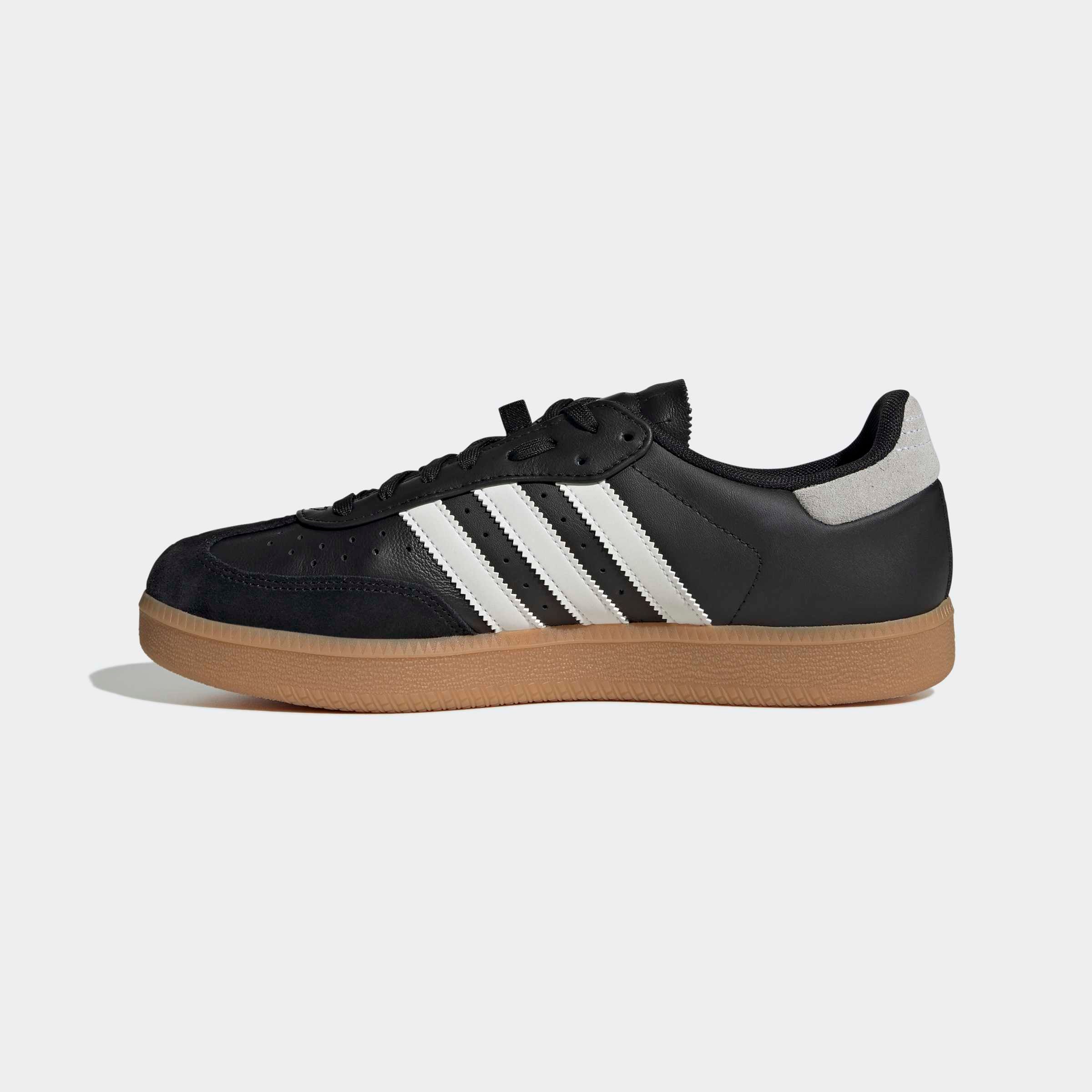 adidas Performance "VELOSAMBA LEATHER"