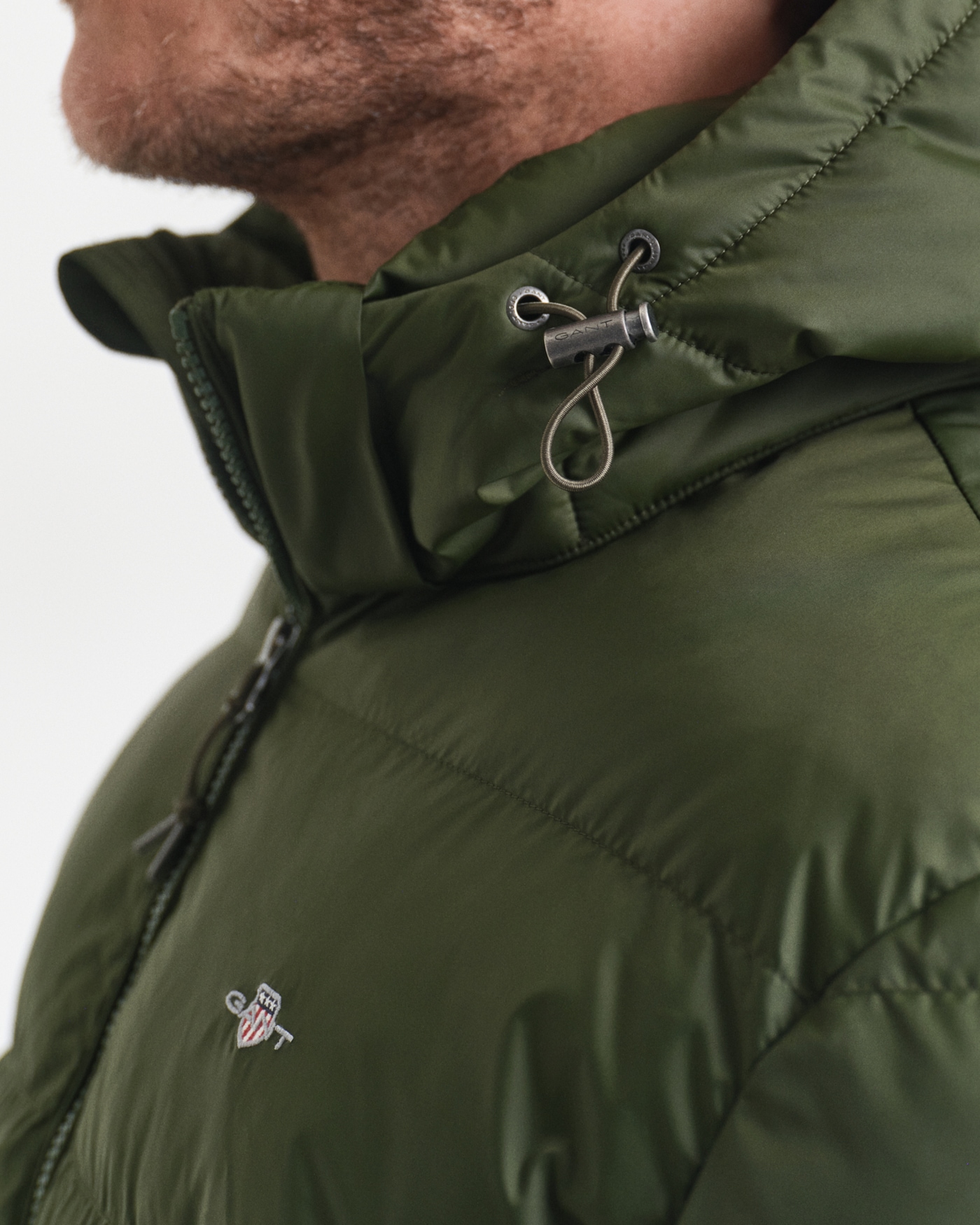 Gant Steppmantel »ACTIVE CLOUD MID LENGTH« Puffermantel, regular fit, abnehmabre Kapuze, 2-Wege-Reißverschluss