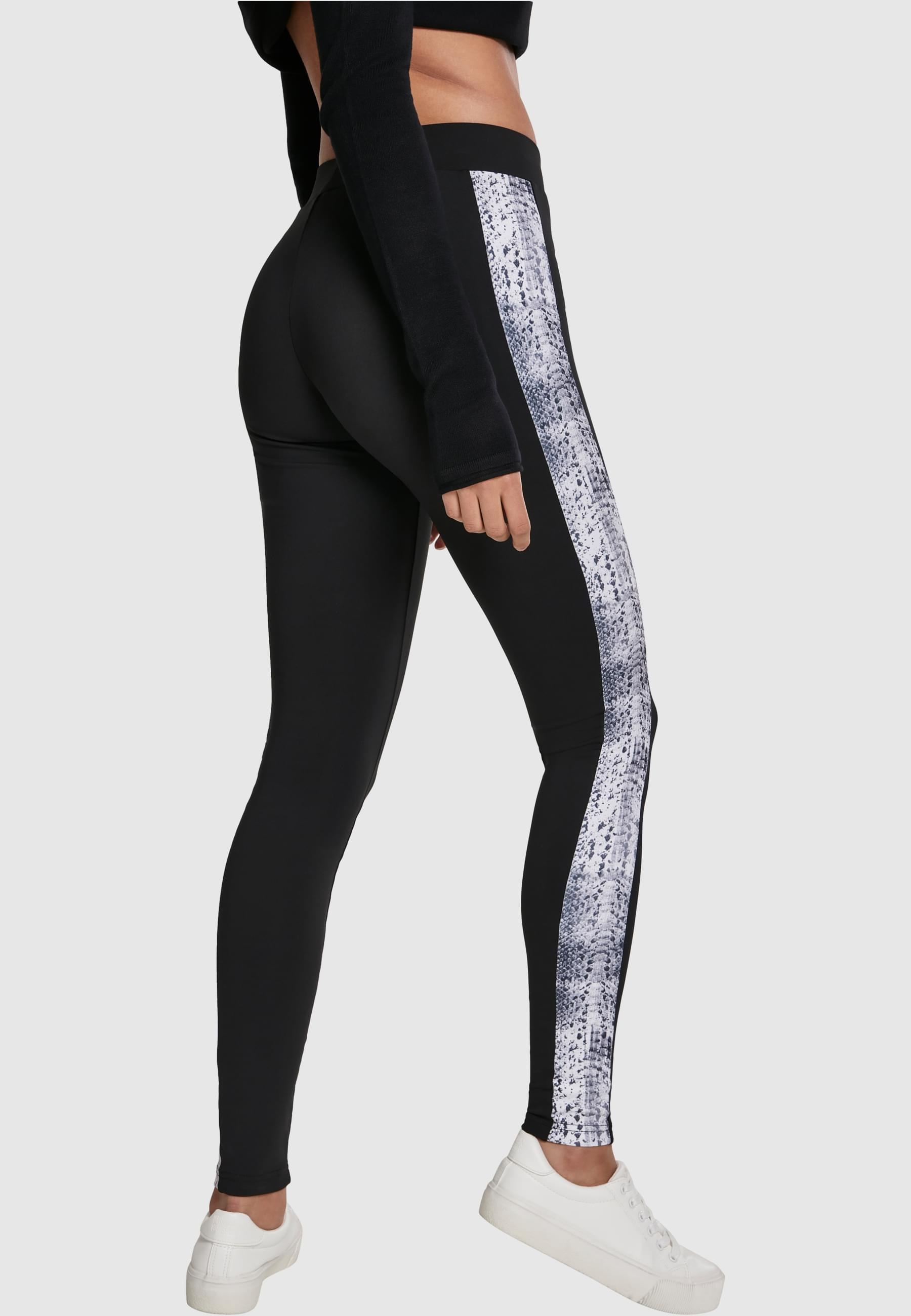 URBAN CLASSICS Leggings »Urban Classics Damen Ladies Side Striped Pattern Leggings«, (1 tlg.)