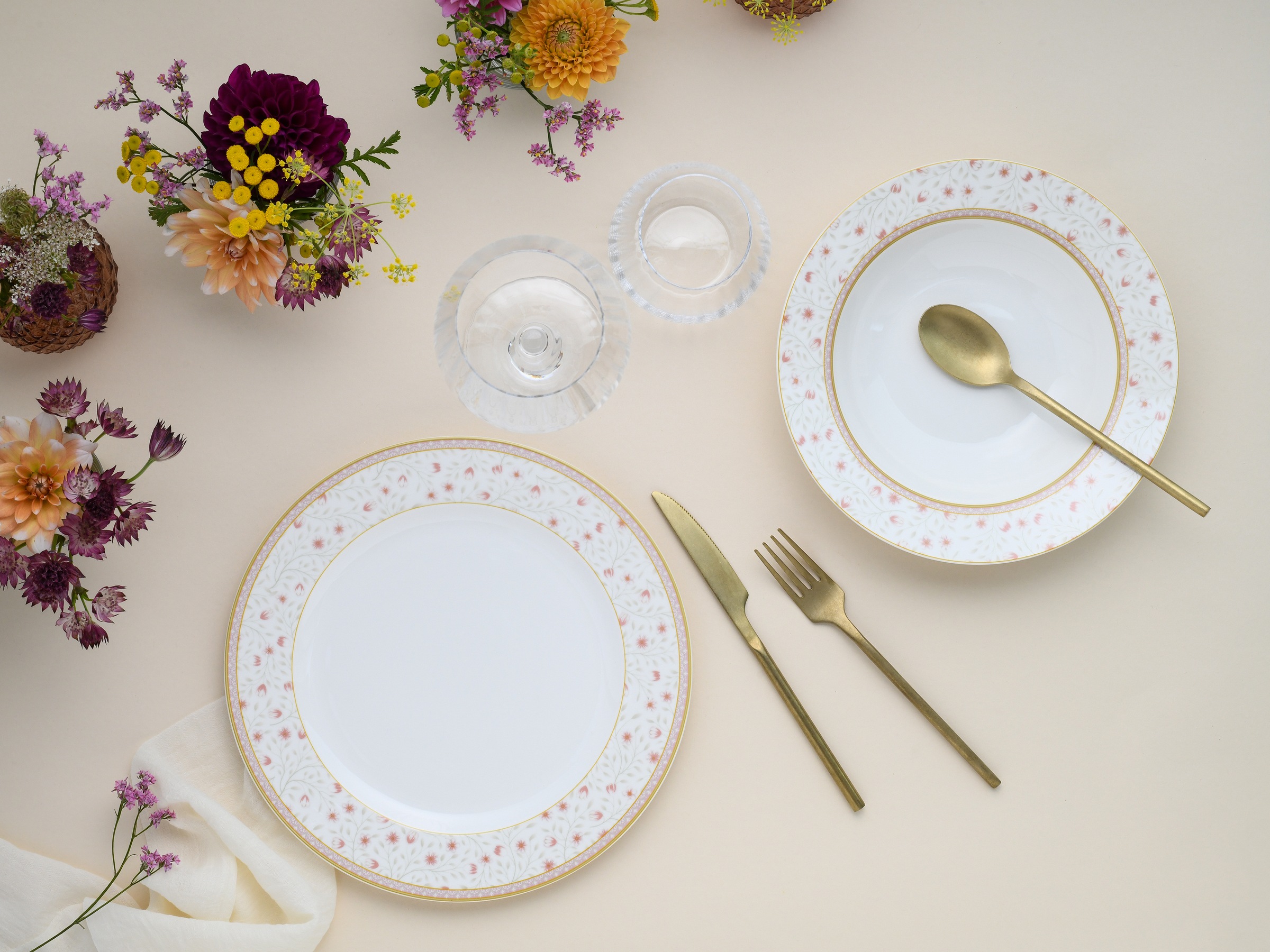 CreaTable Tafelservice »Emilja, Tafel-Service 12-tlg«, (Set, 12 tlg.), Blumendekor