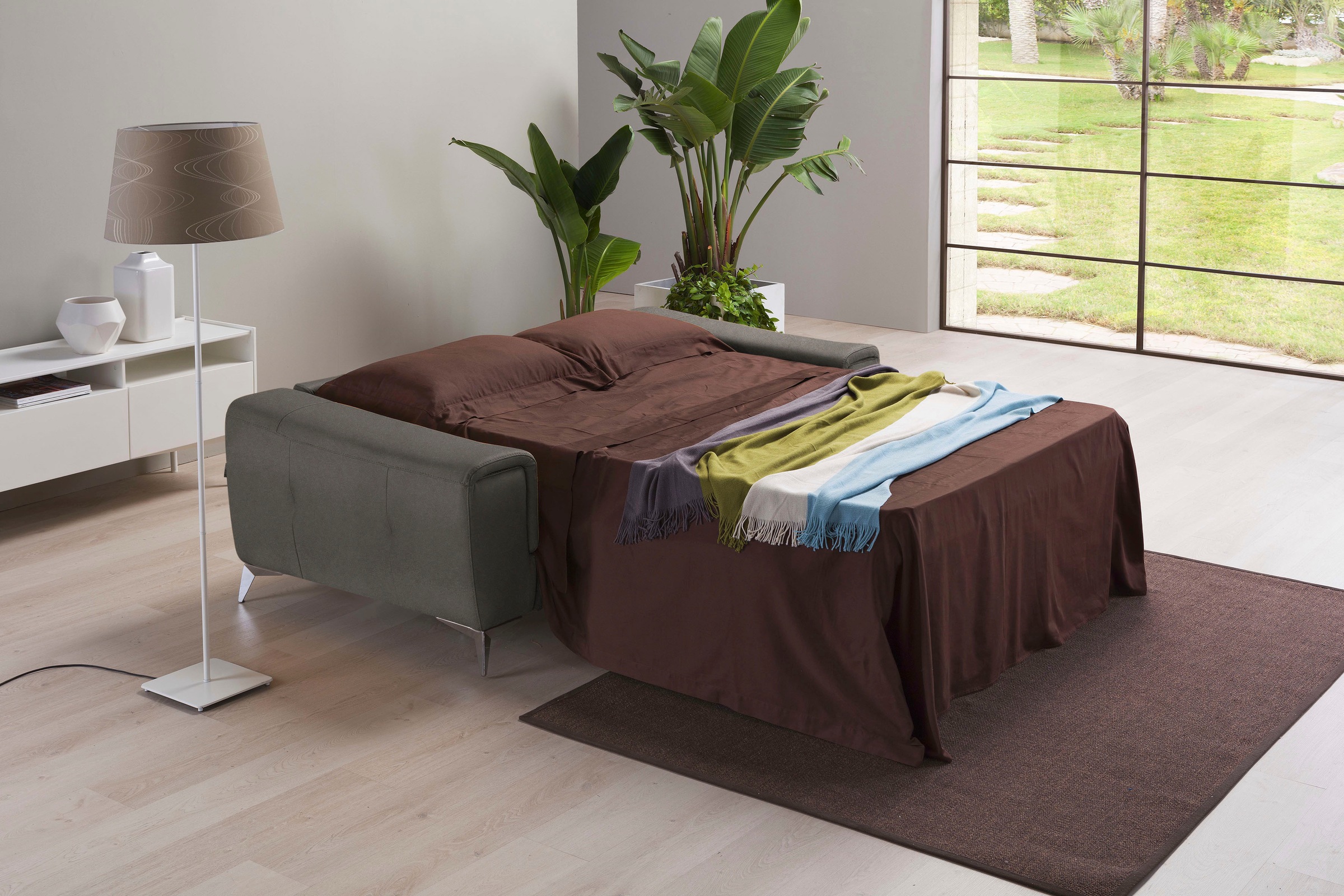 Egoitaliano Schlafsofa »Francine, Designsofa, Loungesofa mit Dauerschlaffunktion, Bettfunktion«, hochwertiger Metallbettrahmen & Matratze, Kopfteil manuell verstellbar