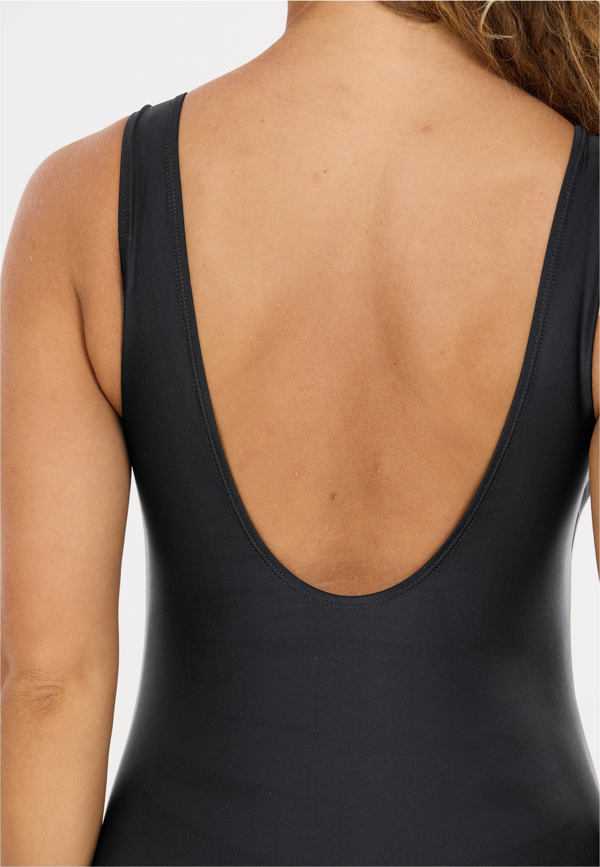 nou Badeanzug »Winny V2« Panty, 1 Stk. mit schnell trocknender Funktion