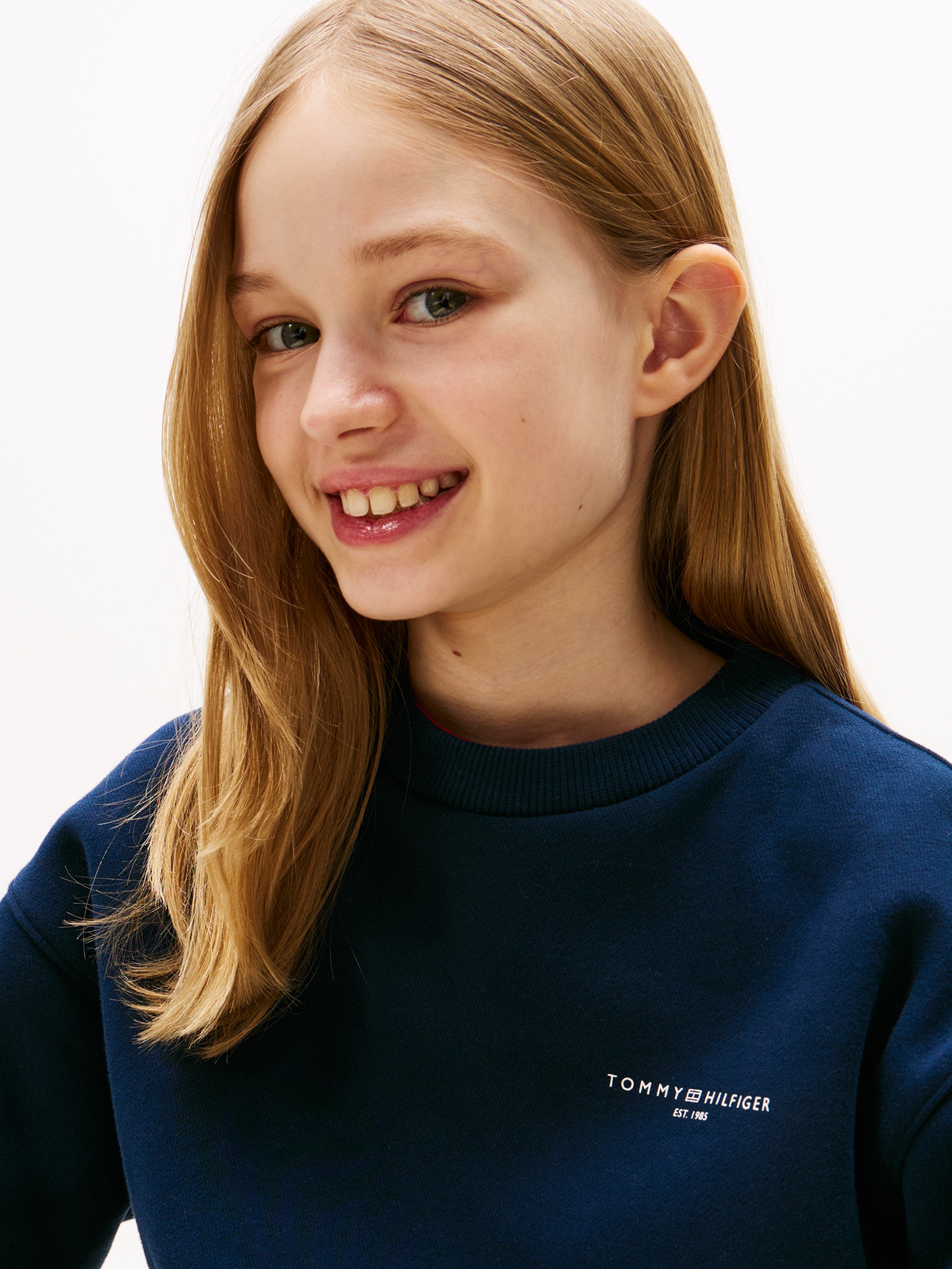 Thumbnail - Tommy Hilfiger Sweatshirt "MINI CORP C-NECK SWEATSHIRT", für Kinder bis 16 Jahre, mit Logo-Stickerei