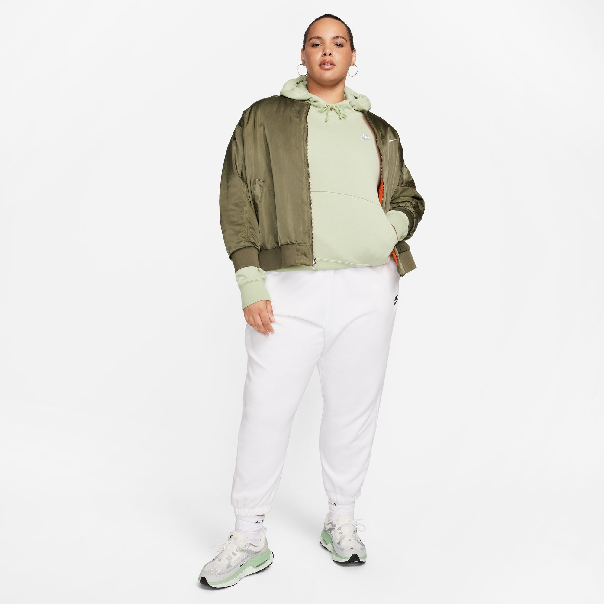 Nike Sportswear Kapuzensweatshirt »CLUB FLEECE WOMEN'S PULLOVER HOODIE (PLUS SIZE)«