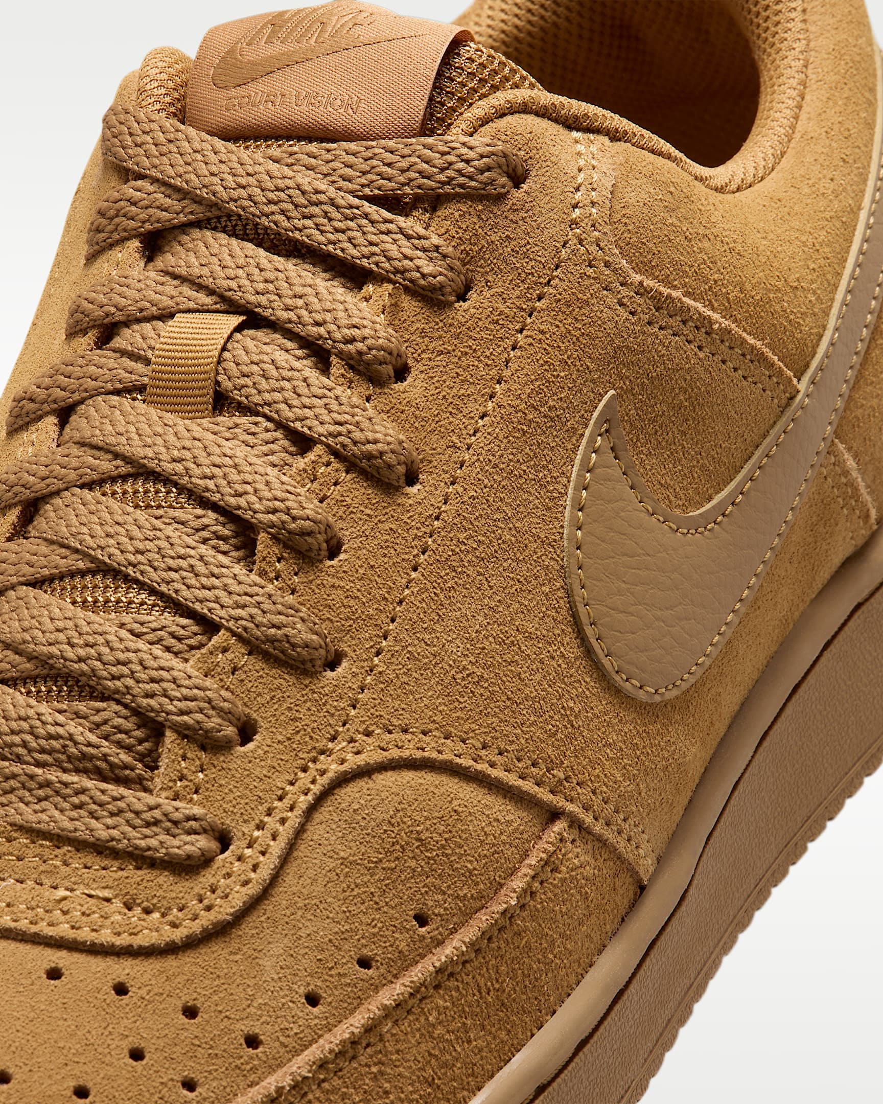 Nike Sportswear Sneaker »COURT VISION LOW SD PRM«  inspiriert vom Design des Nike Air Force