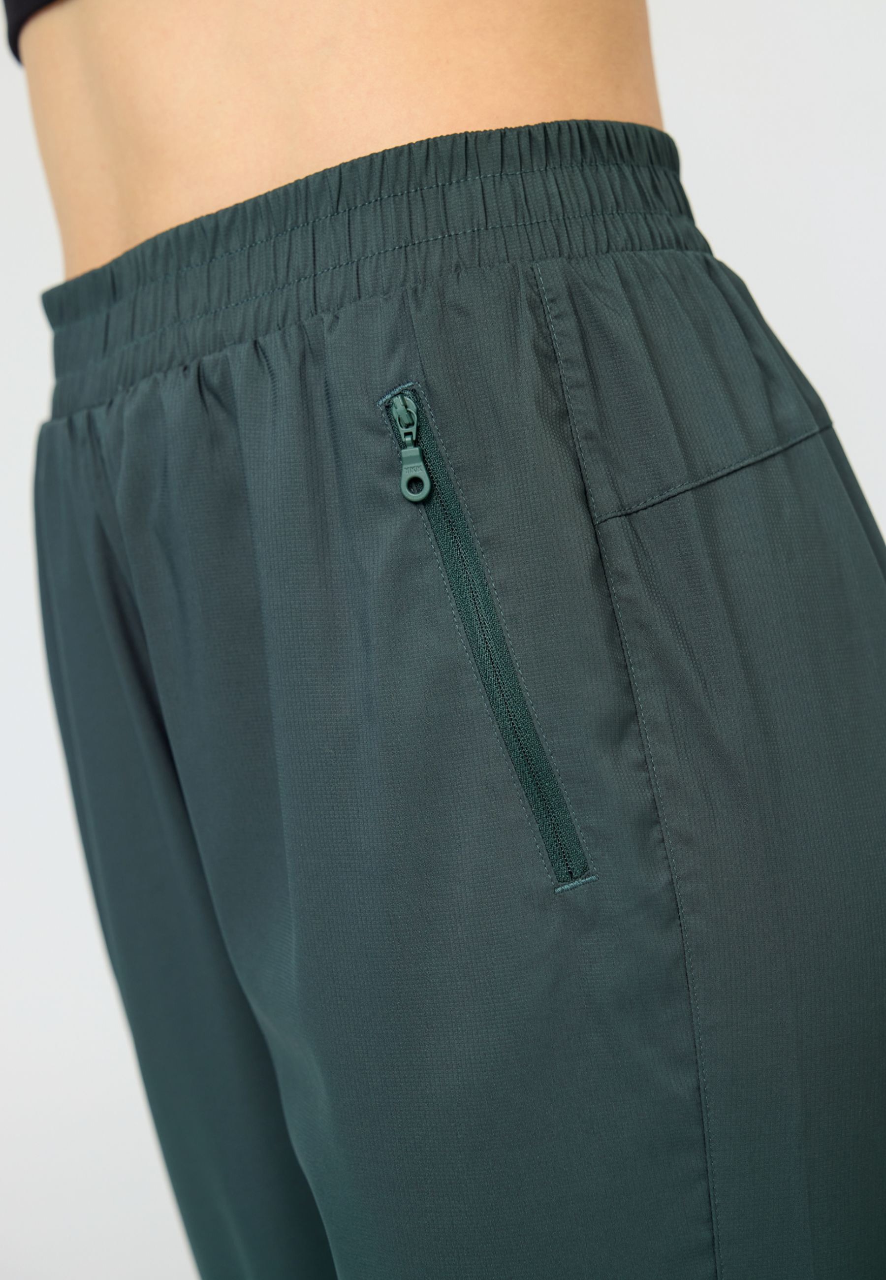 GIRLFRIEND COLLECTIVE Trekkinghose »Girlfriend Collective Summit Track Pant«