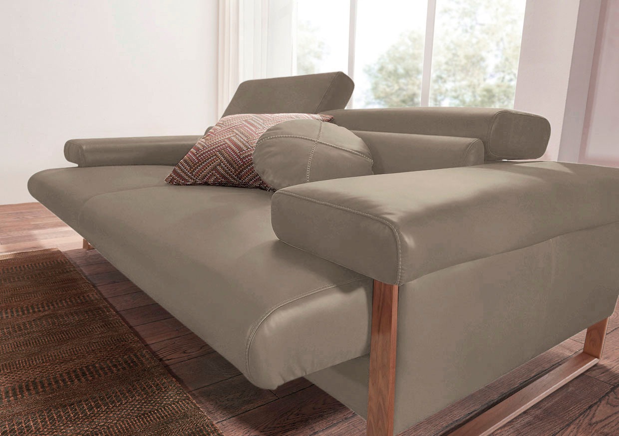 W.SCHILLIG 2-Sitzer »finn«, German Design Award 2016, Fußgestell Nussbaum natur, Breite 210 cm