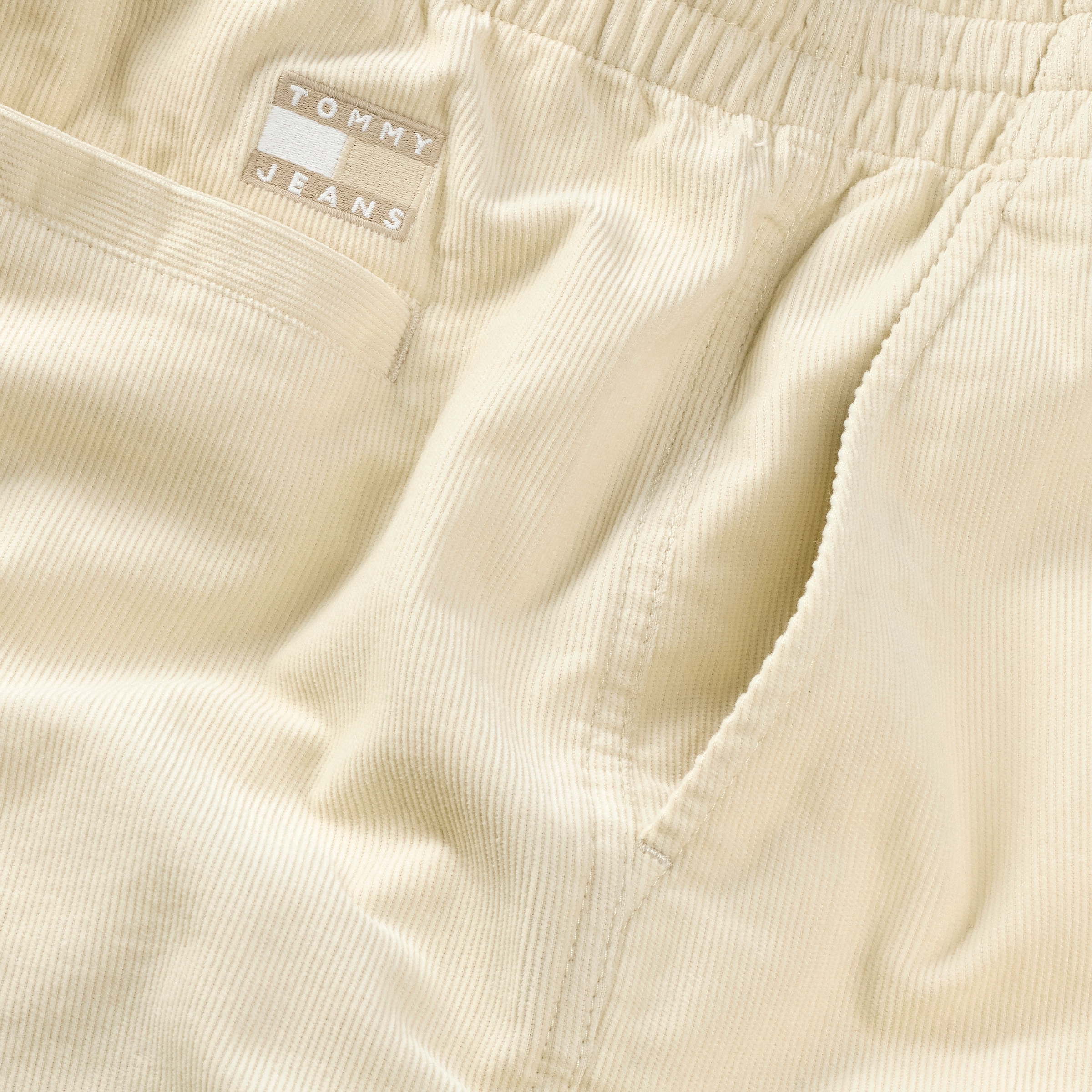 Tommy Jeans Sweatshorts »TJM LIGHT CORD SHORTS«, Mit Kordelzug