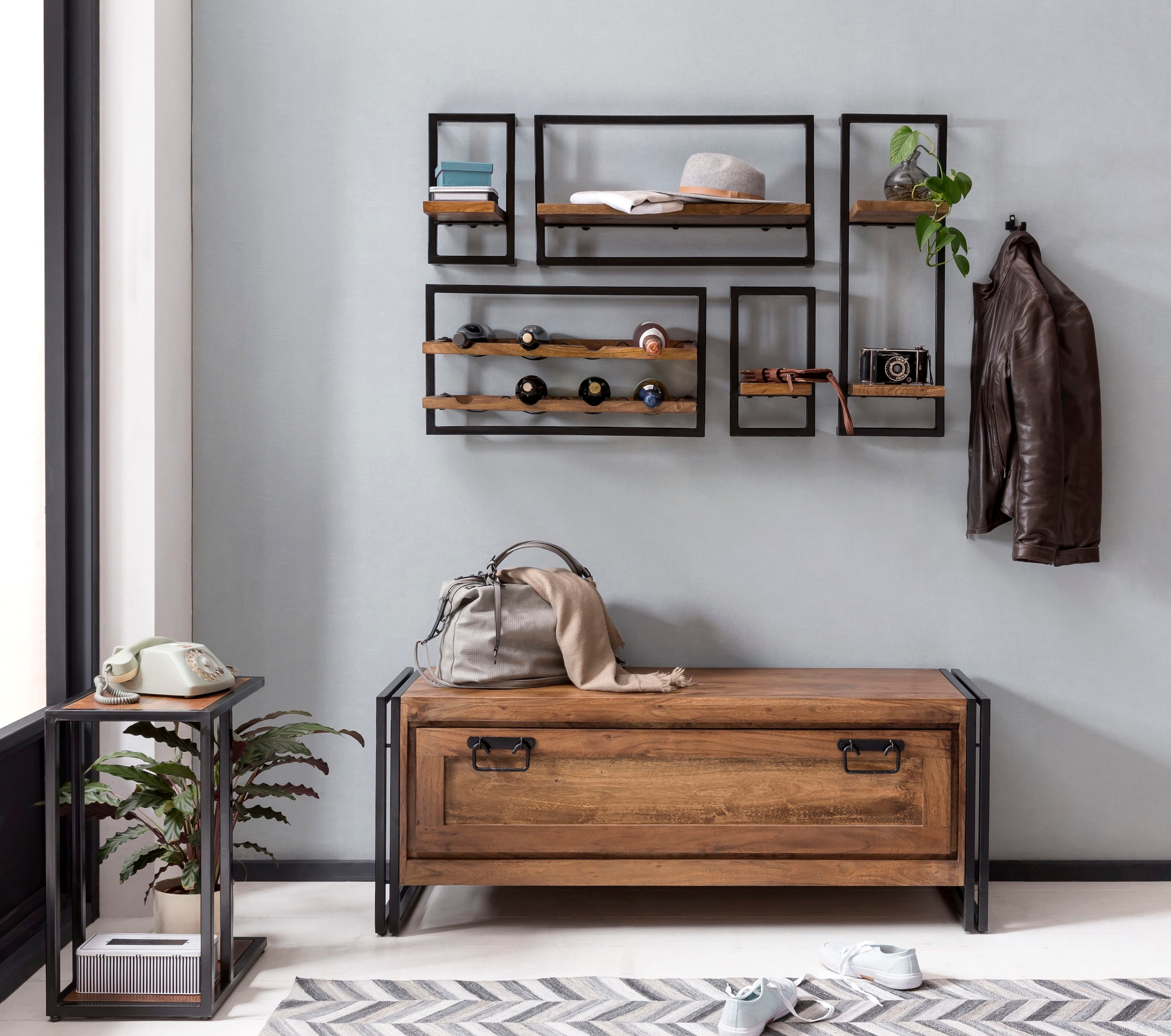 SIT Wandregal »Regal PANAMA – Industrial Regal aus Mango‑Holz & Altmetall«