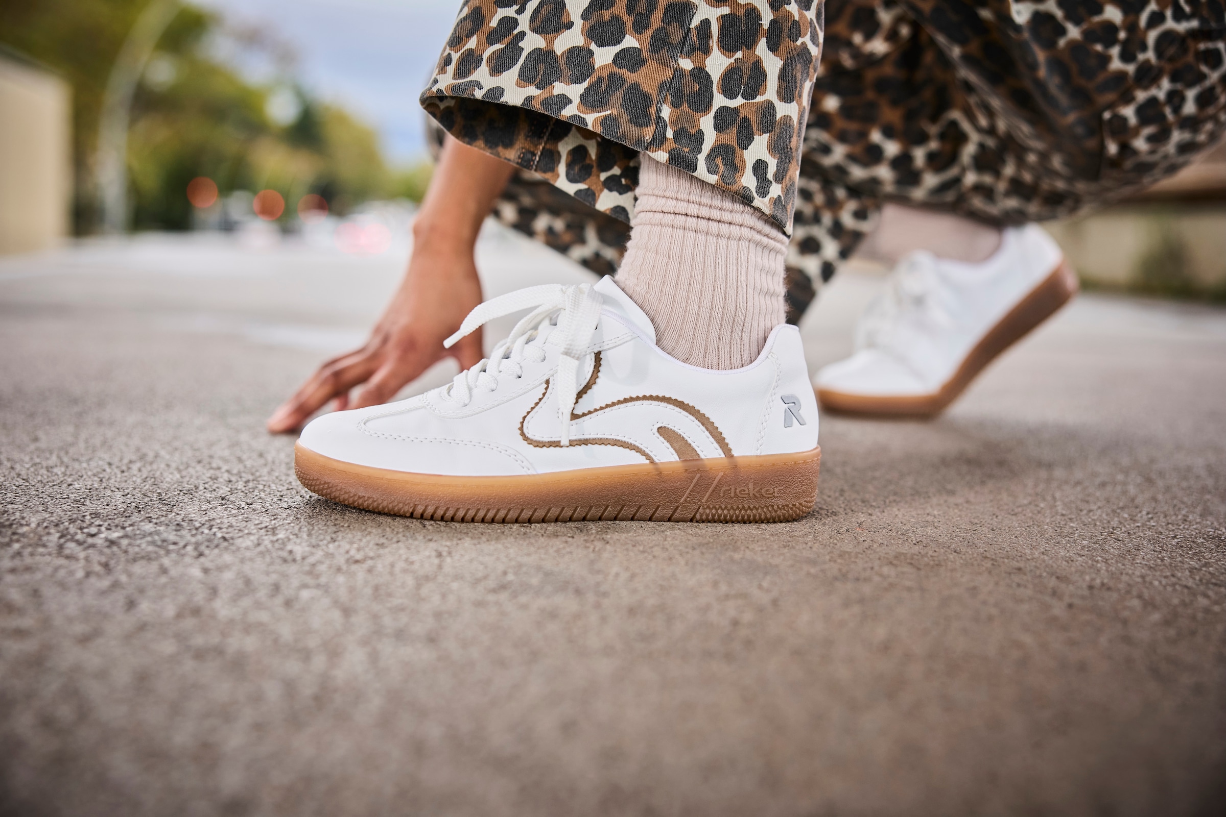 R-Rieker Plateausneaker, Freizeitschuh, Halbschuh, Schnürschuh in veganer Verarbeitung