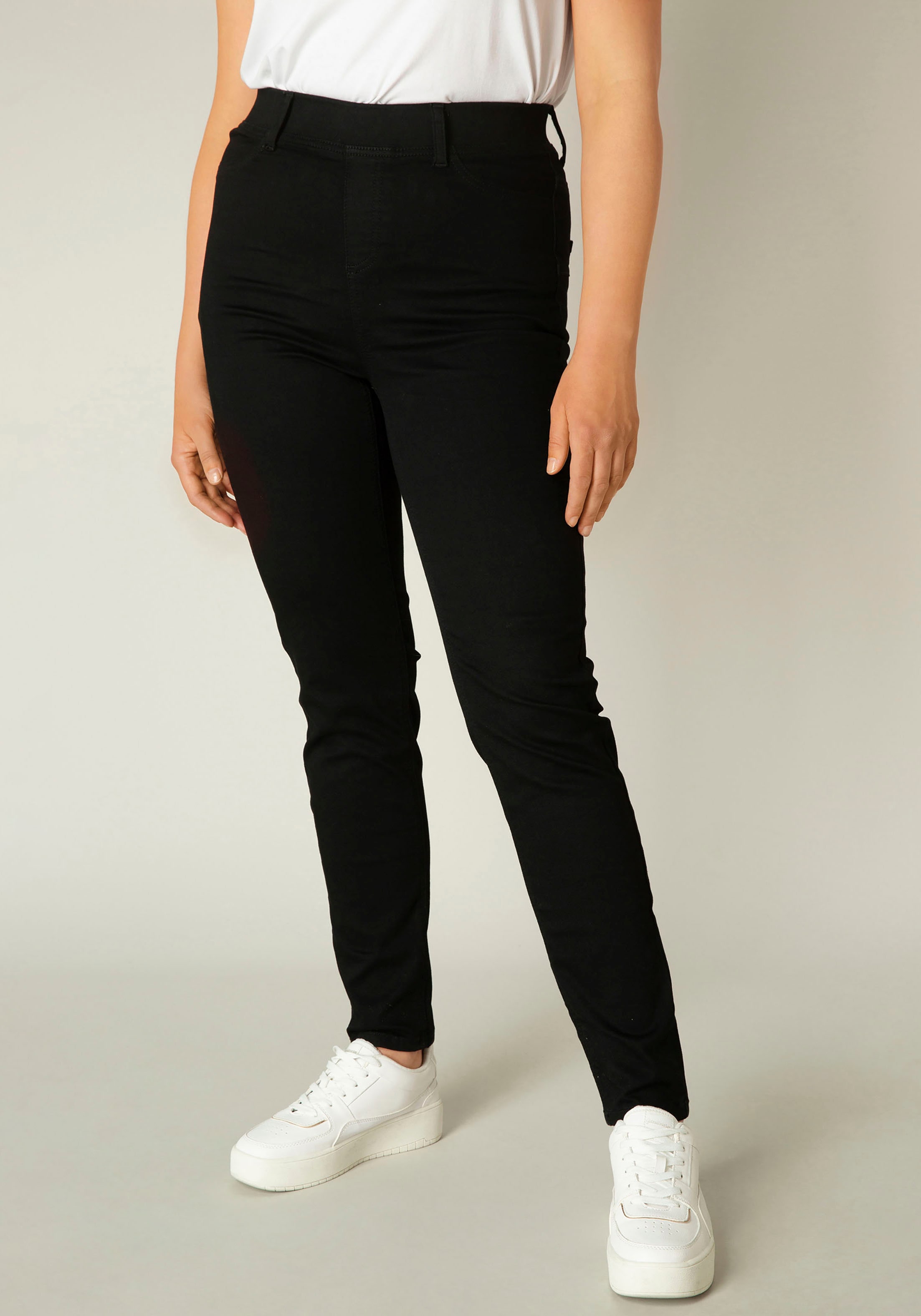 Base Level Curvy Jeansjeggings "TESSA", mit angedeuteten Eingrifftaschen und Stretchanteil