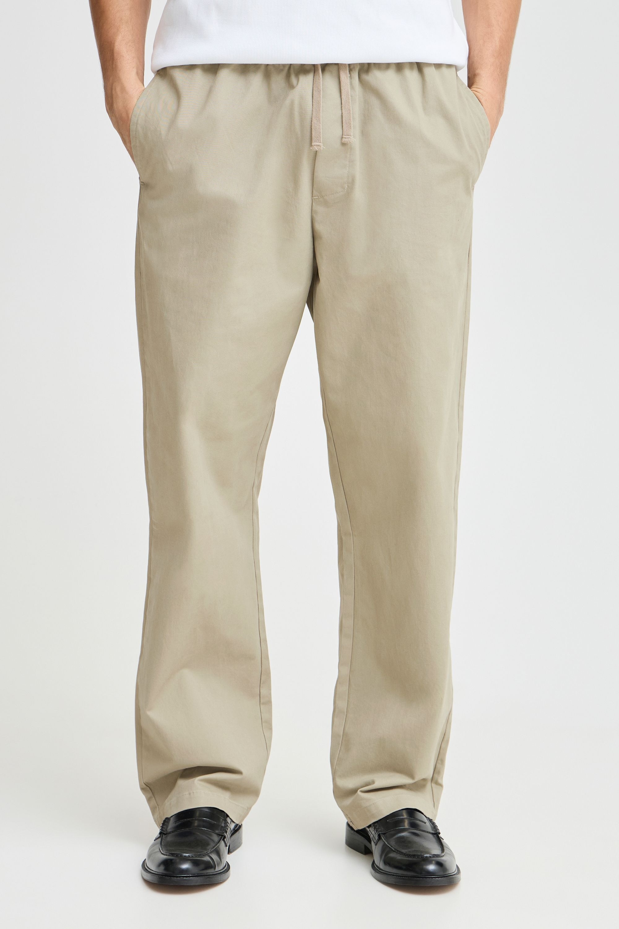 !Solid Chinohose »Chinohose SDALANN ELAST.«