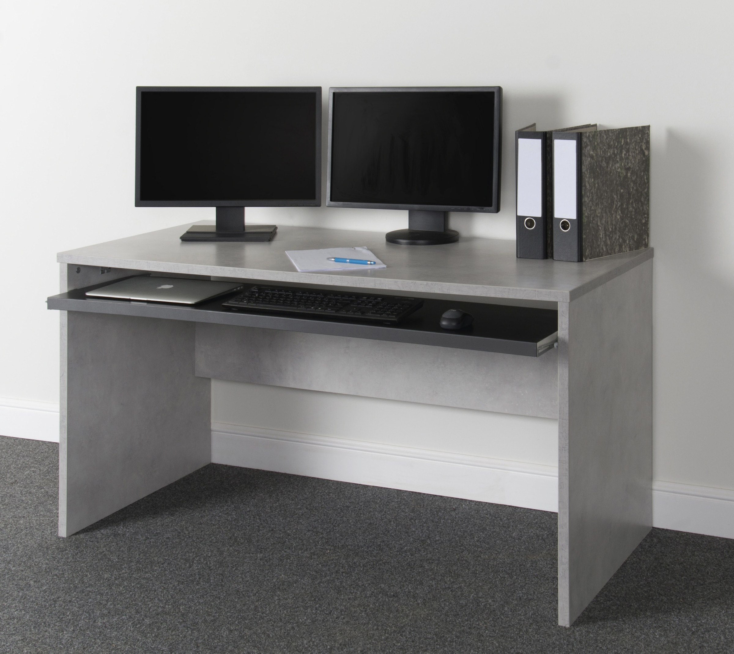 VOGL Möbelfabrik Schreibtisch »Barrie«, 2-farbiger Tablarauszug, Breite 160 cm, Made in Germany