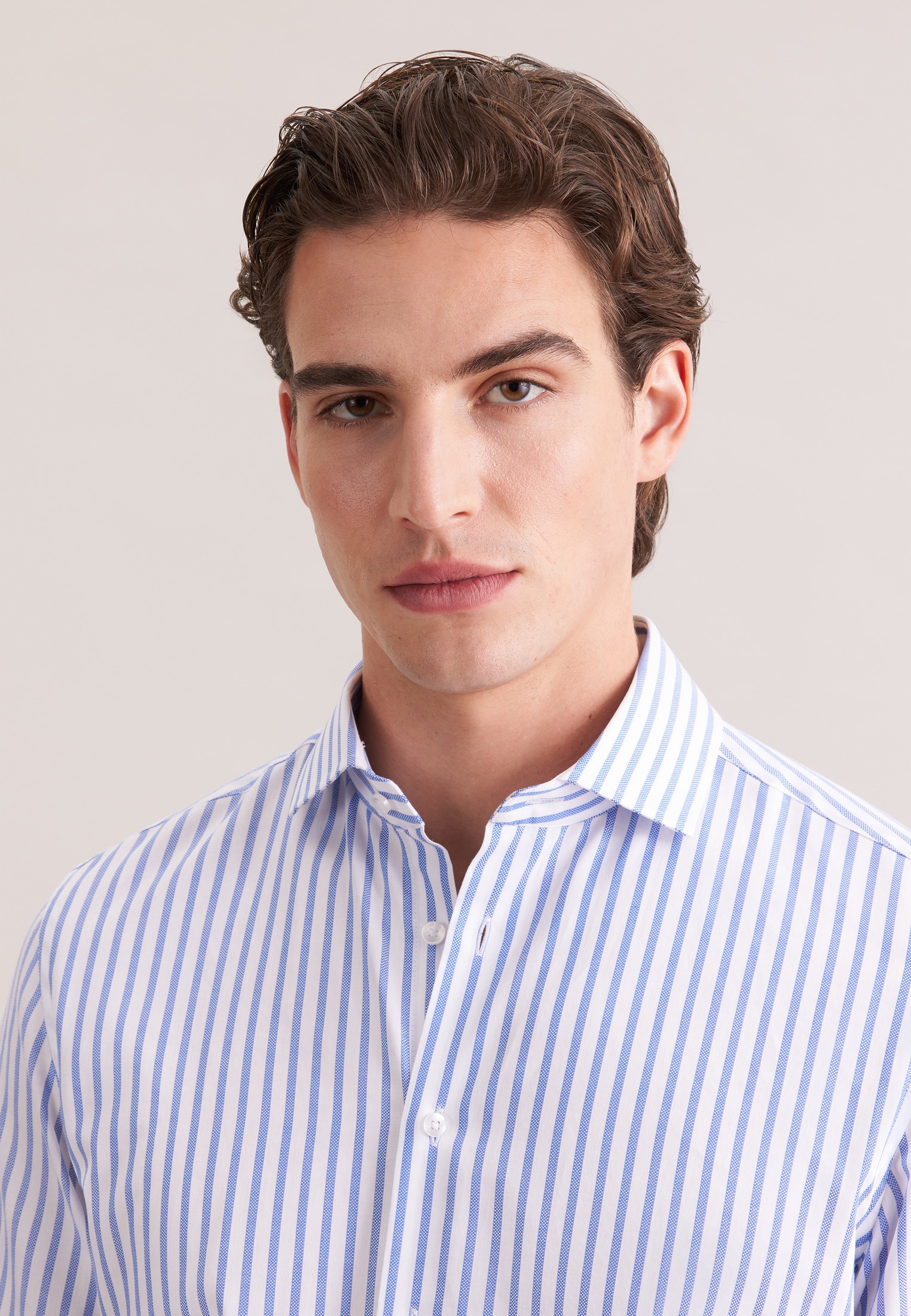Businesshemd SEIDENSTICKER "Schwarze Rose", Herren, Gr. M (40), normale Ärmellängen, mittelblau, 100% Baumwolle, gestreift, tailored fit, 2-Knopf-Manschette, Hemden, Shaped 1/1 Kentkragen Gestreift 2
