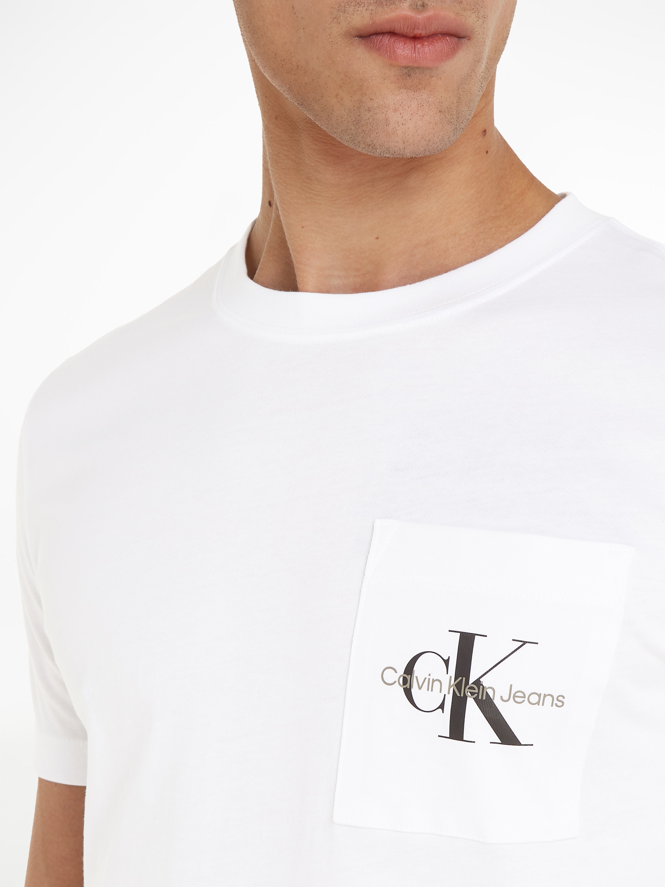 Calvin Klein Jeans T-Shirt »CORE MONOGRAM POCKET SLIM TEE«, mit Brusttasche