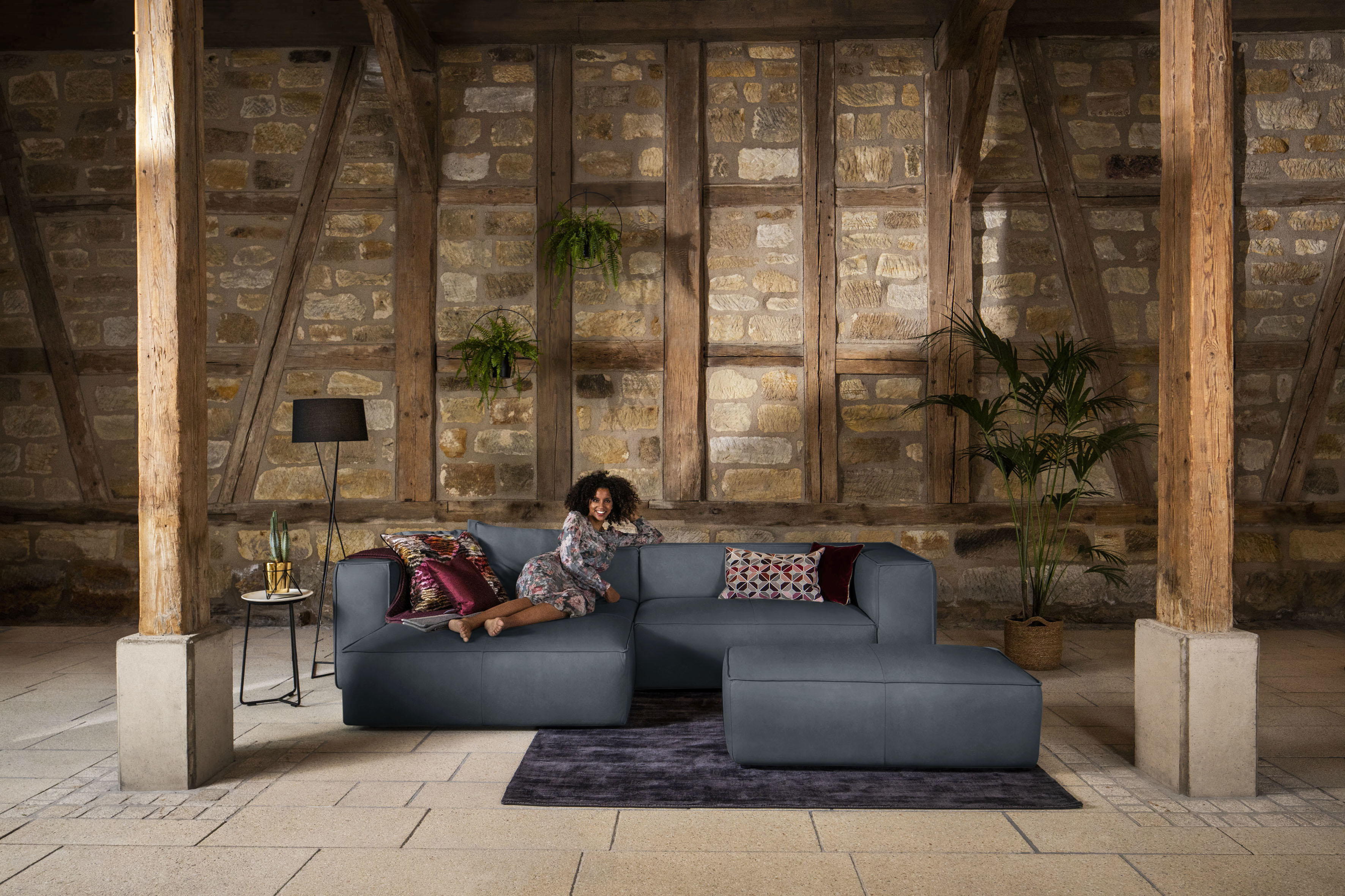 W.SCHILLIG Ecksofa "around-the-block Mega-Sofa & Hocker, viel Platz, Breite 300cm, L-Form" inklusive Hocker, mit eleganter Biese, mit Federkern