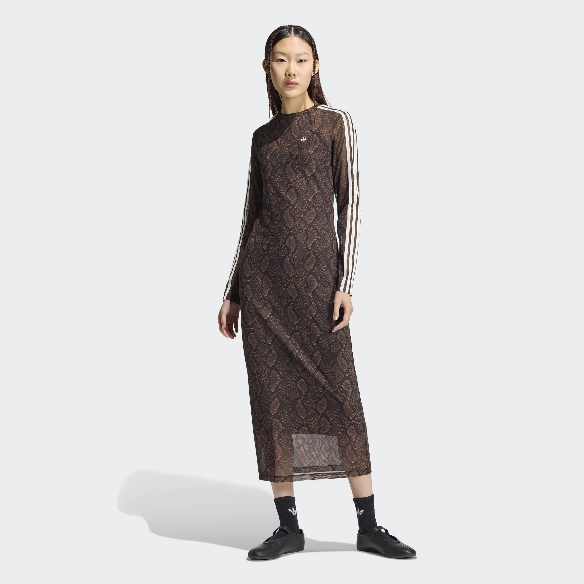 adidas Originals Maxikleid ", SCHLANGENPRINT" Ein schmal geschnittenes Maxikleid mit eleganter Silhouette