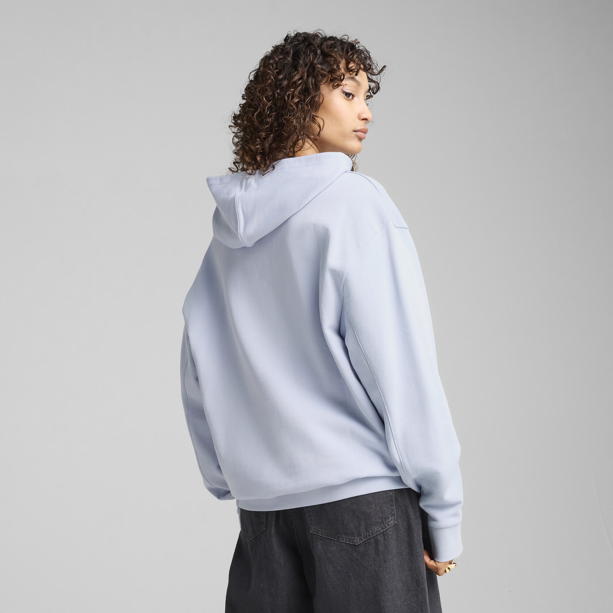 PUMA Hoodie »ESS Relaxed Fit Hoodie Damen«