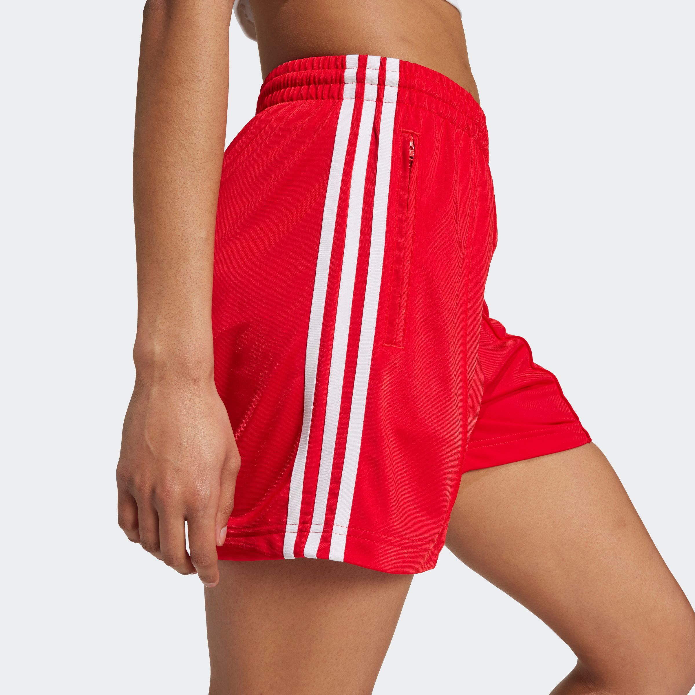 Thumbnail - adidas Originals Shorts "FIREBIRD SHORT"