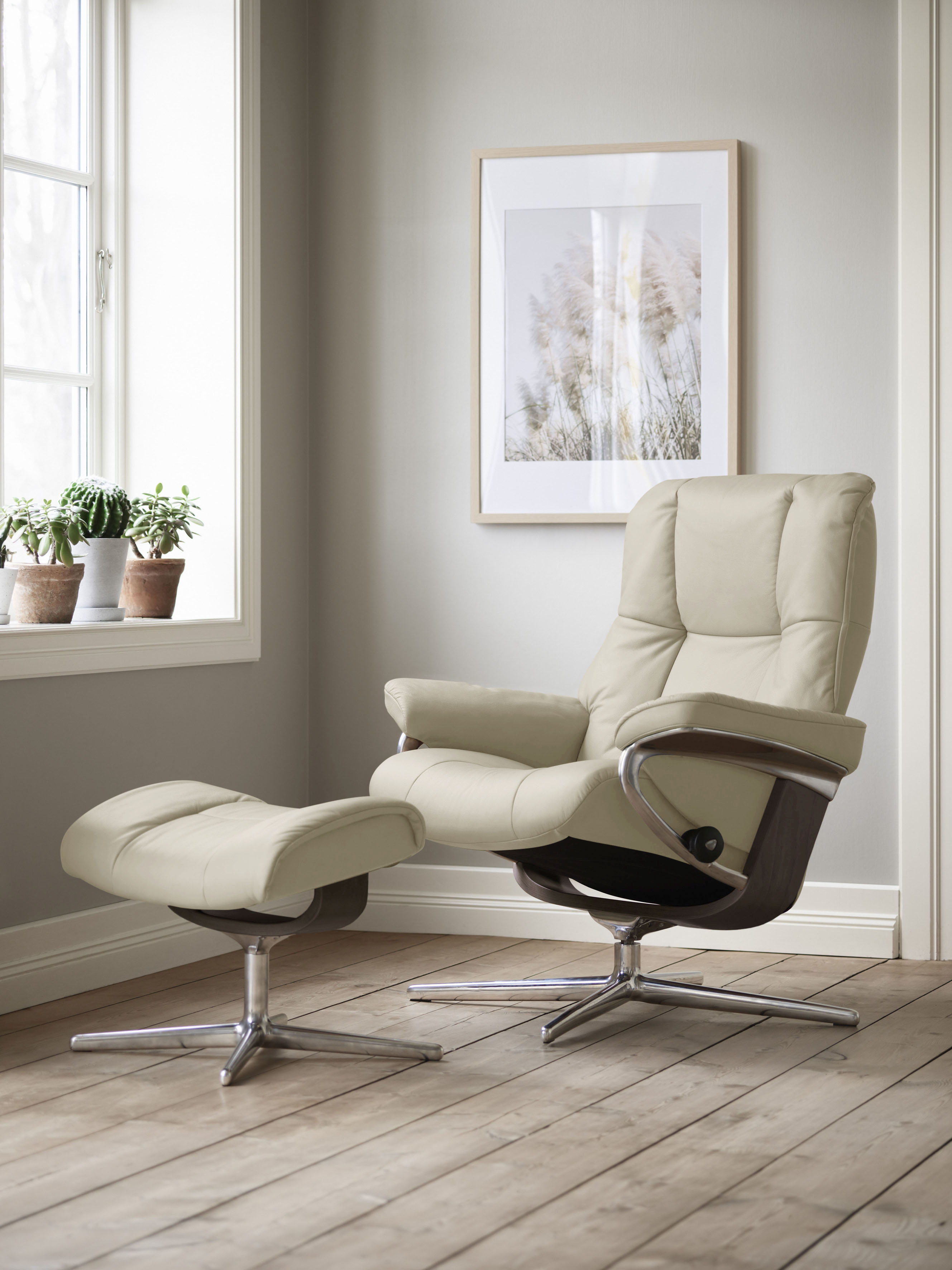 Stressless Relaxsessel "Mayfair" mit Cross Base, Größe S, M & L, Holzakzent Wenge