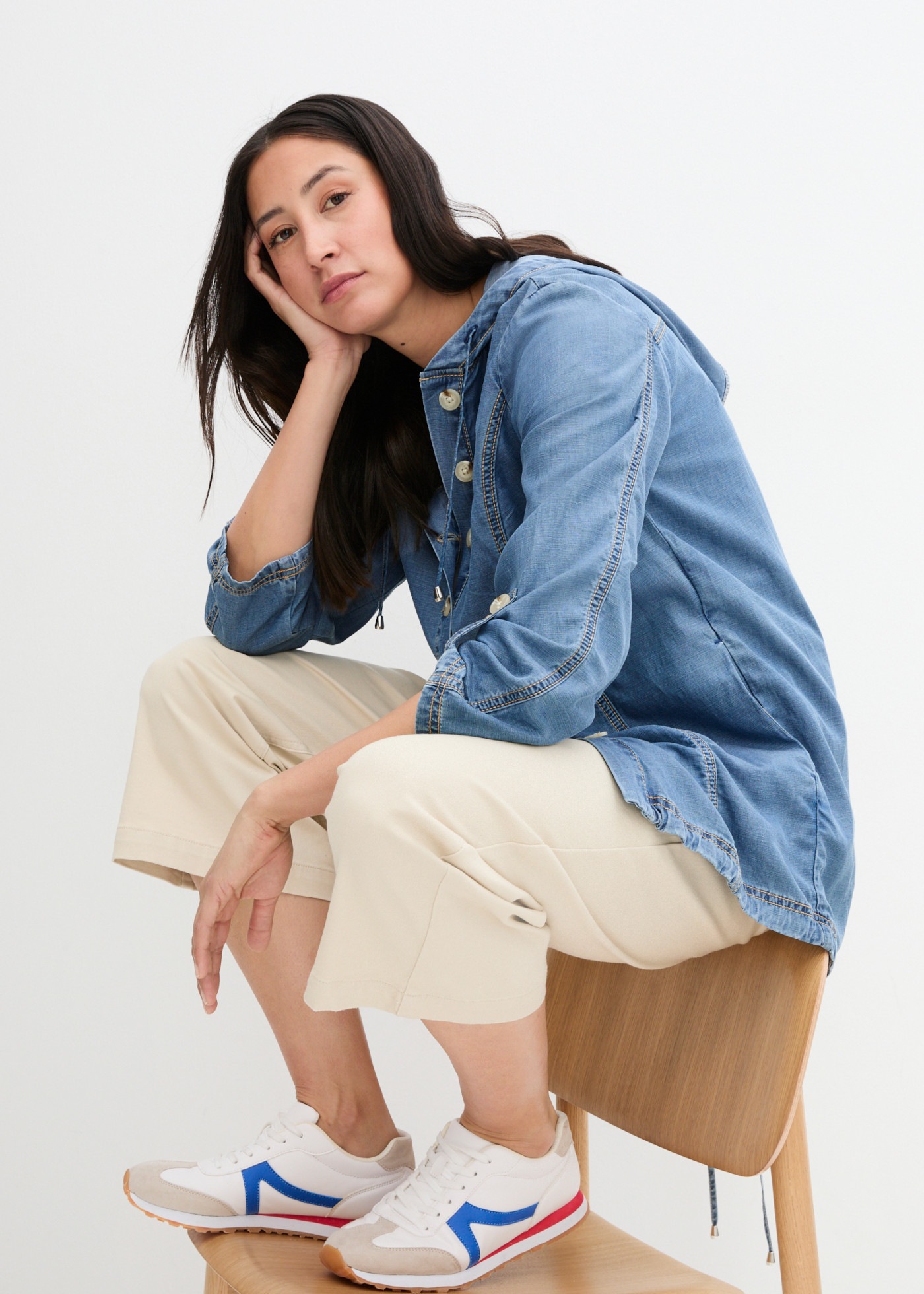 bonprix Hemdjacke mit Kapuze, Loose Fit Passform