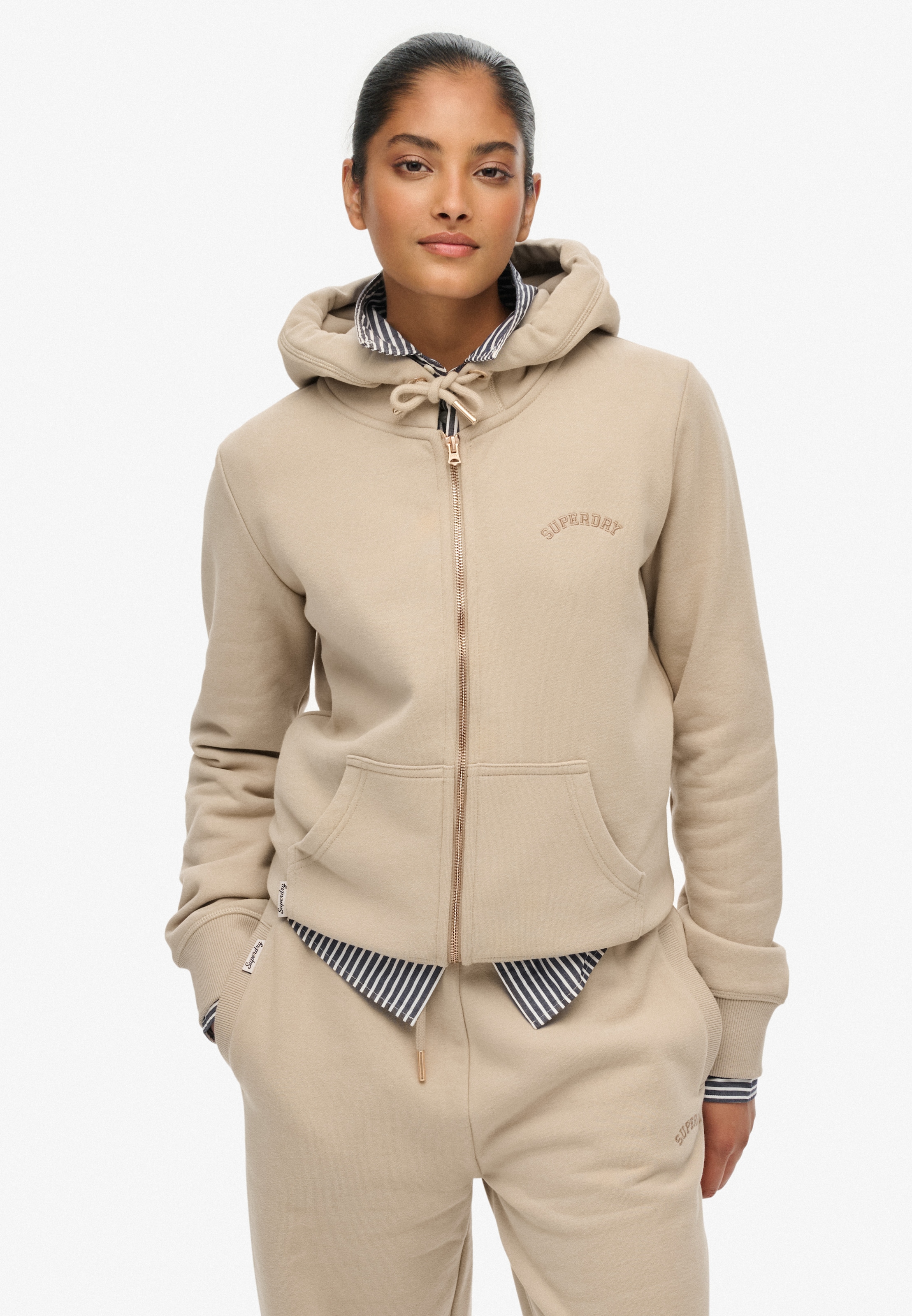 Superdry Kapuzensweatjacke "ESSENTIAL LOGO ZIPHOOD HB" günstig online kaufen