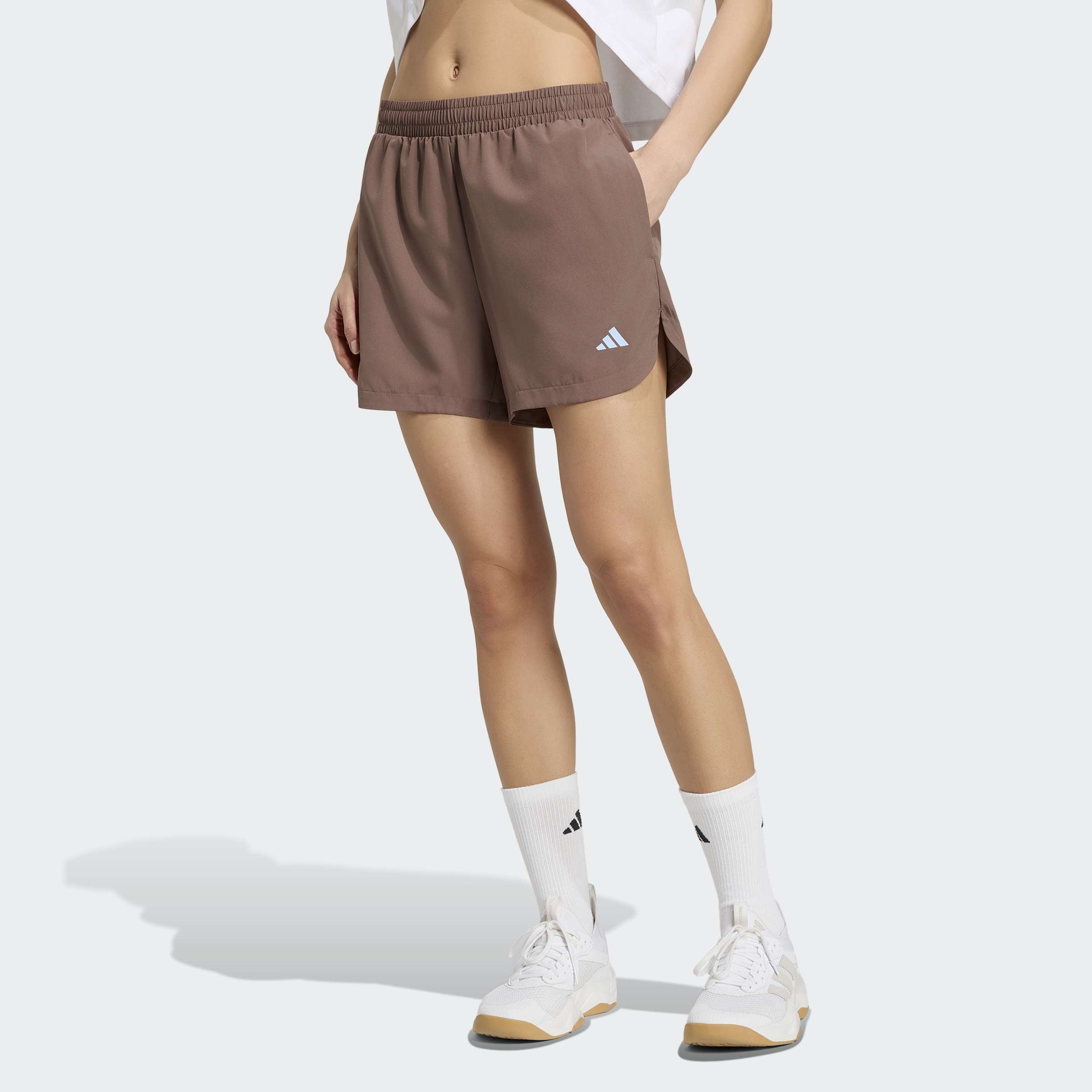 adidas Performance Shorts "3-STREIFEN STUDIO AUS GEWEBTEM MATERIAL" ohne Verschluss, aus Polyester, enger Schnitt